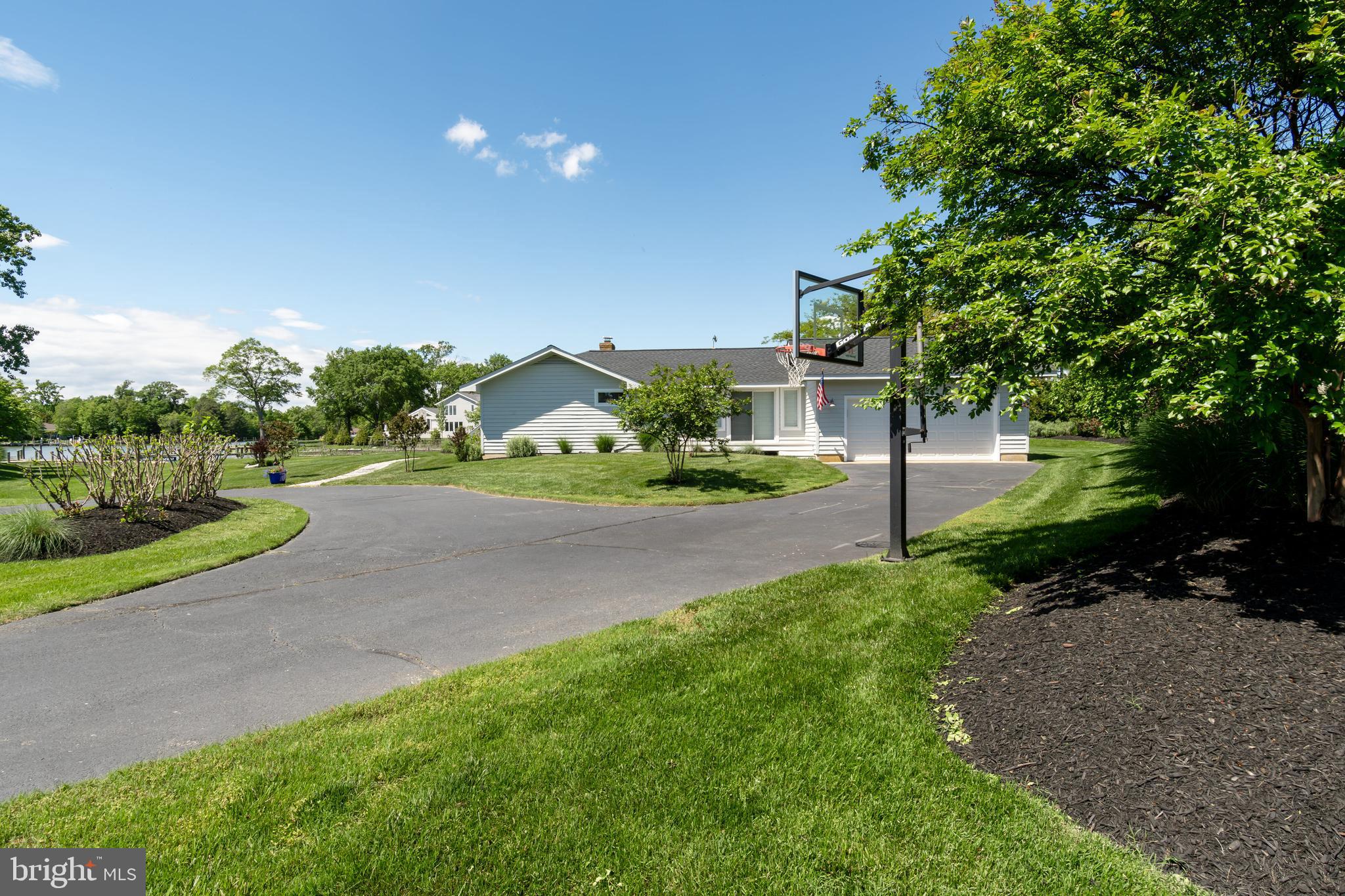 COVE CREEK CLUB - Residential