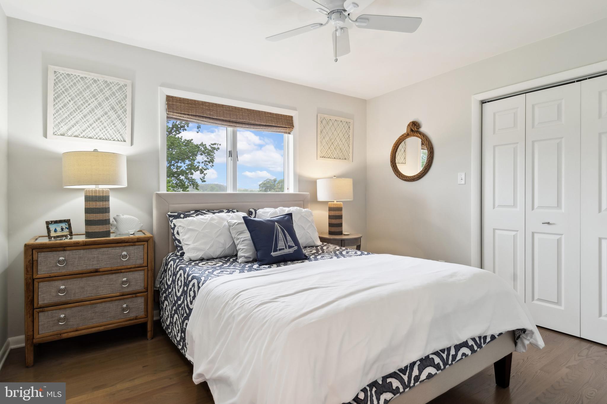 COVE CREEK CLUB - Residential