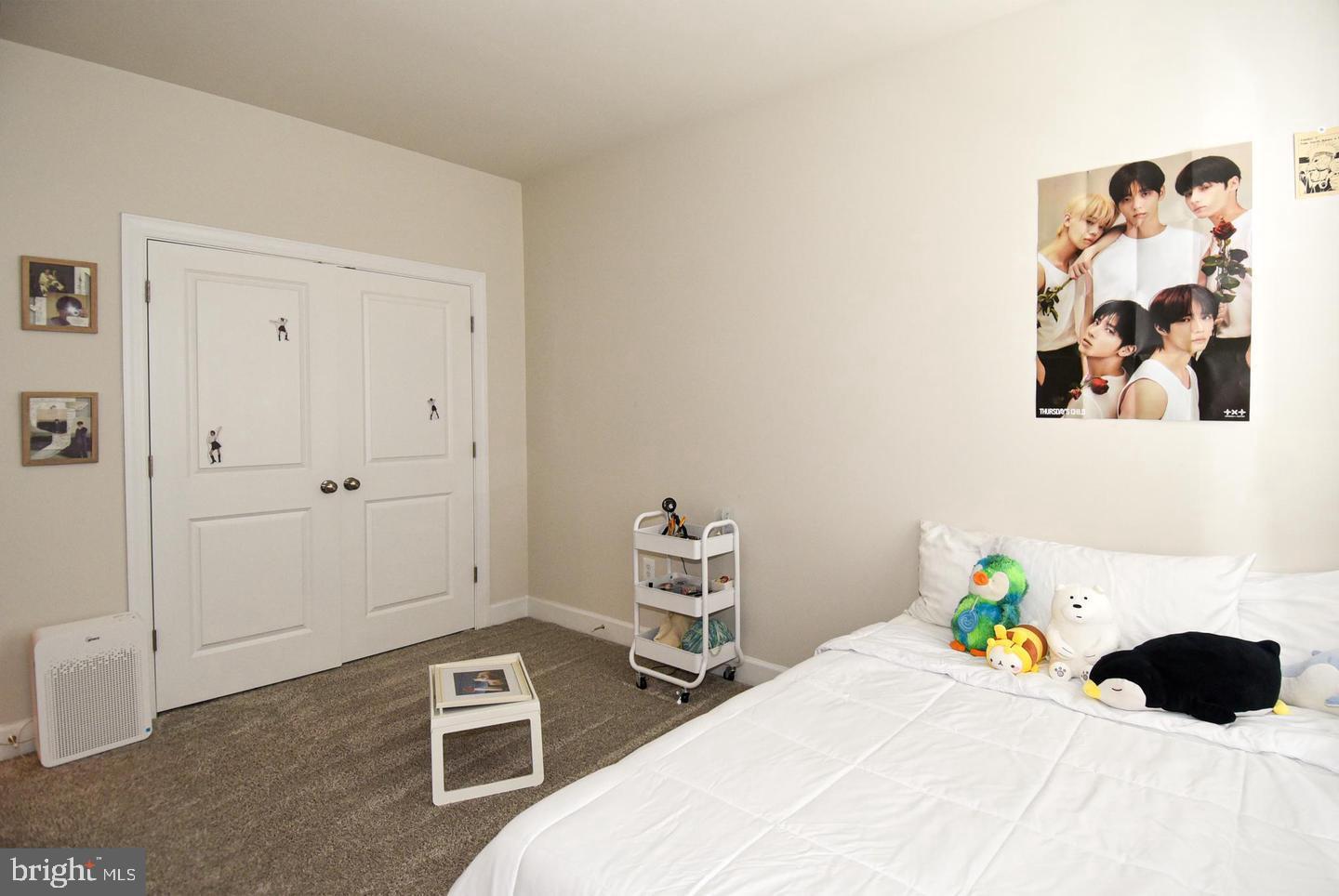 METRO WALK AT MOOREFIELD STATION - Residential Lease