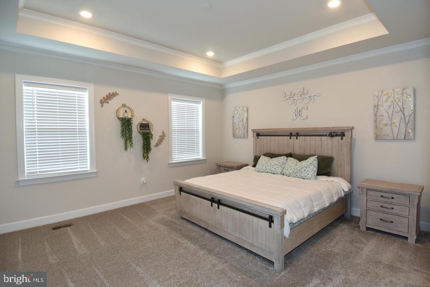 METRO WALK AT MOOREFIELD STATION - Residential Lease