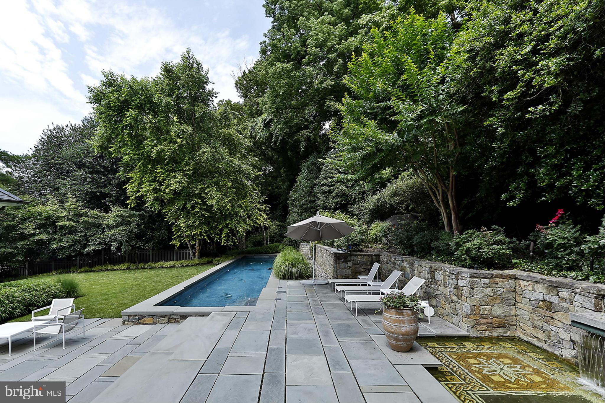WESLEY HEIGHTS - Residential