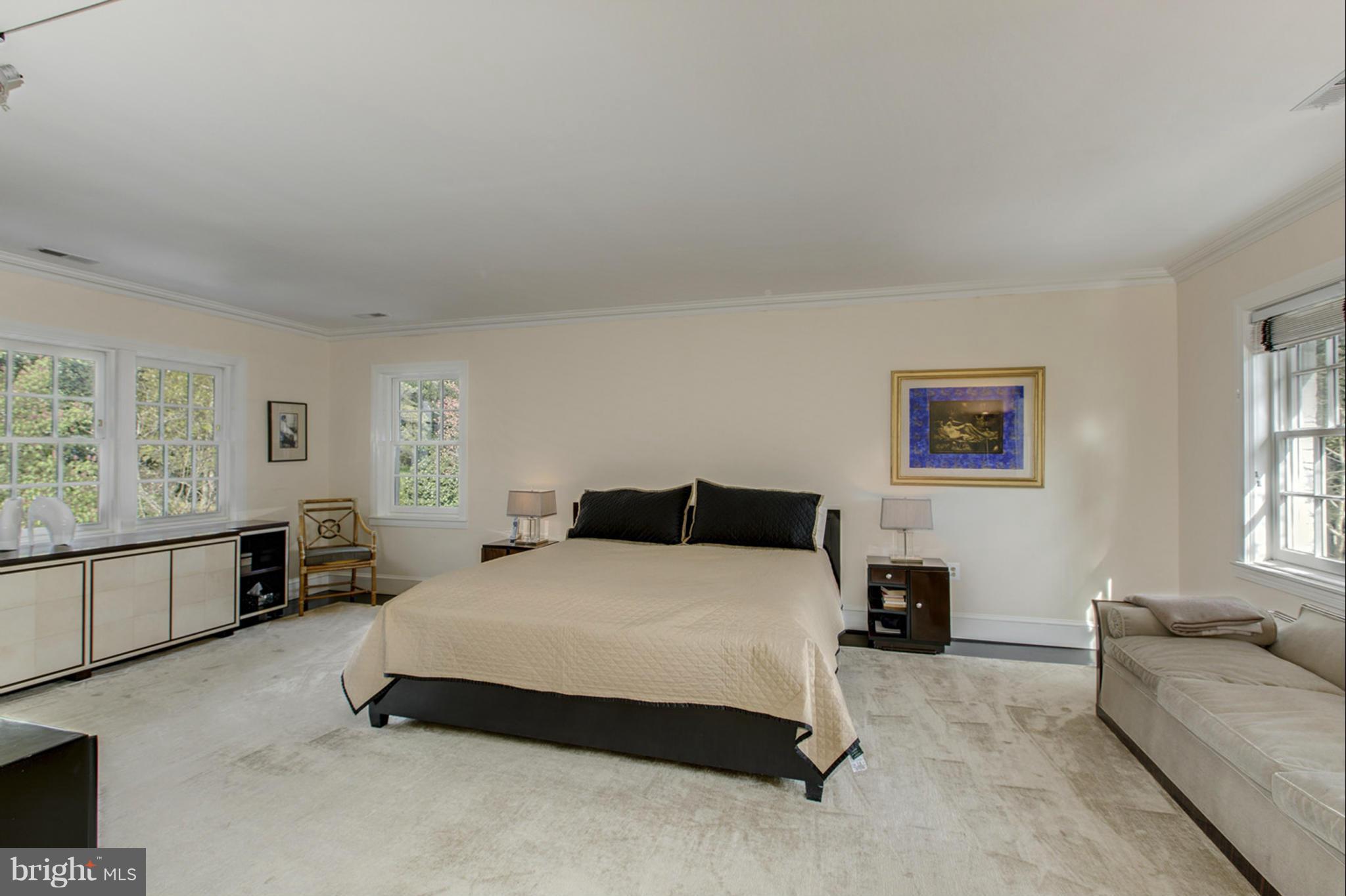 WESLEY HEIGHTS - Residential