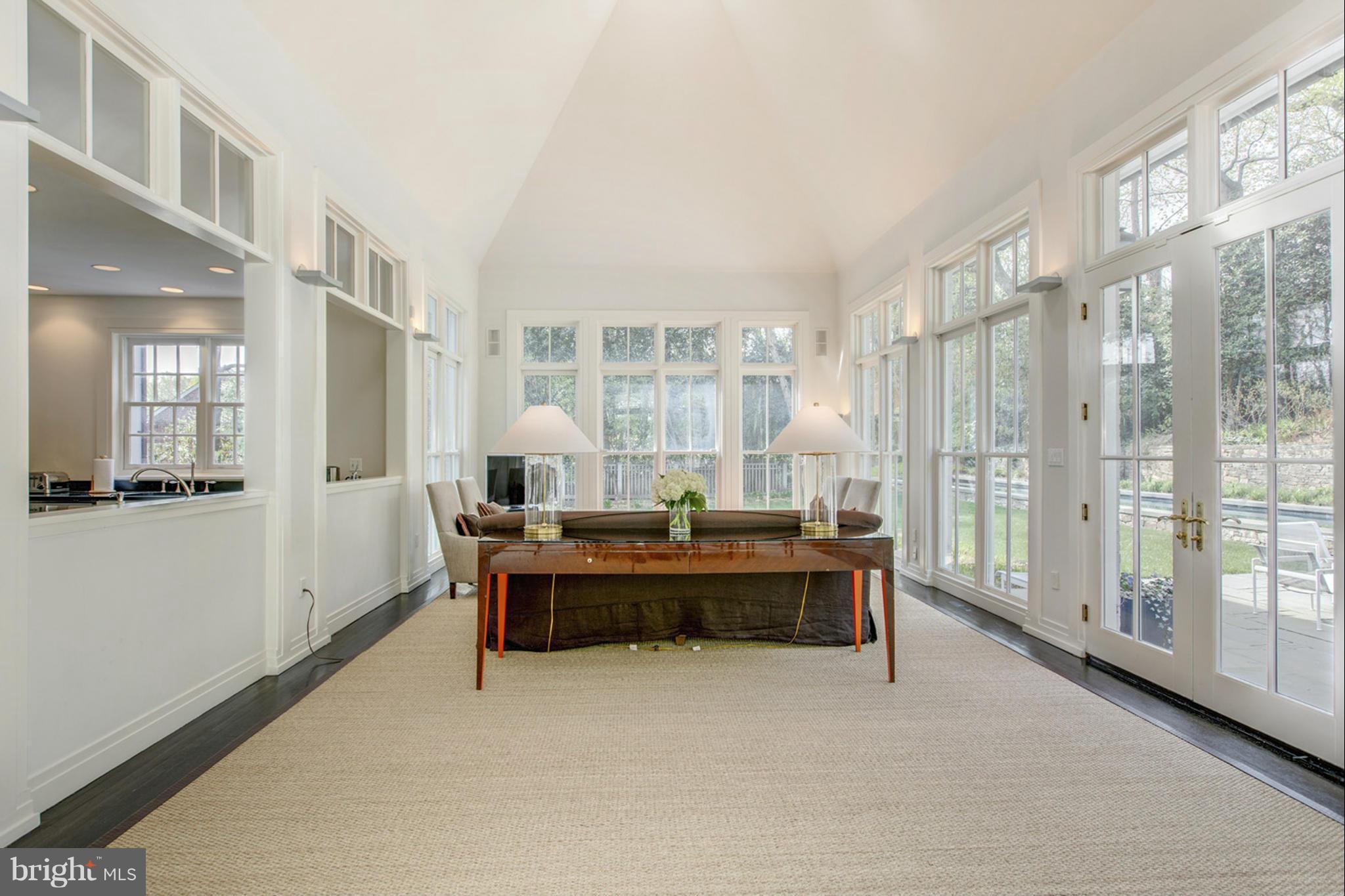 WESLEY HEIGHTS - Residential