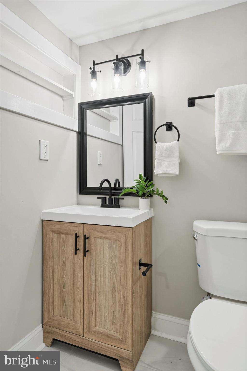 NEW NORTHWOOD - Residential