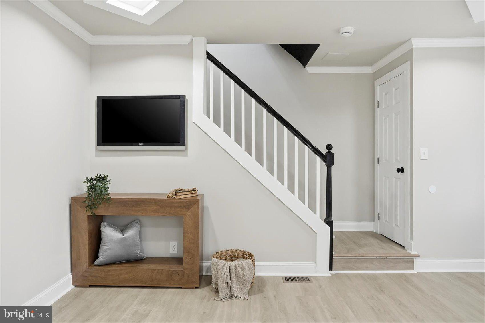 NEW NORTHWOOD - Residential