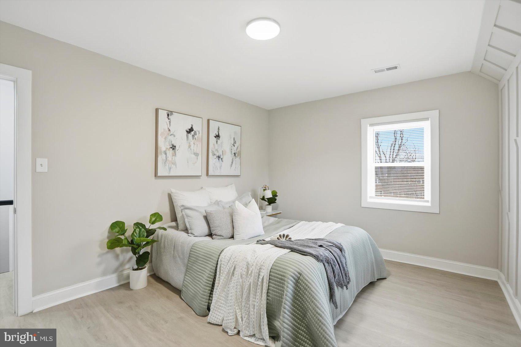 NEW NORTHWOOD - Residential