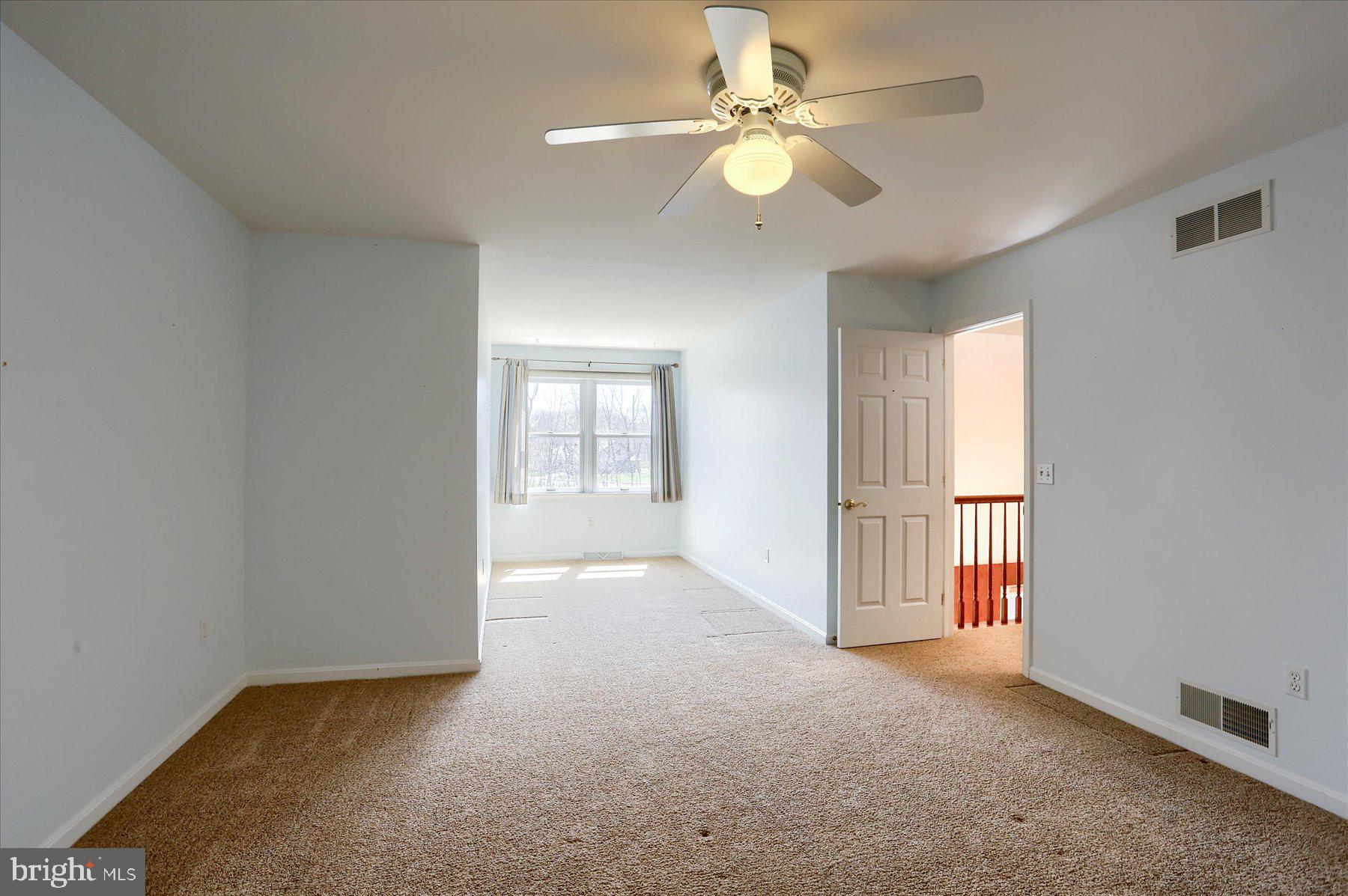 WHISPER WOODS - Residential