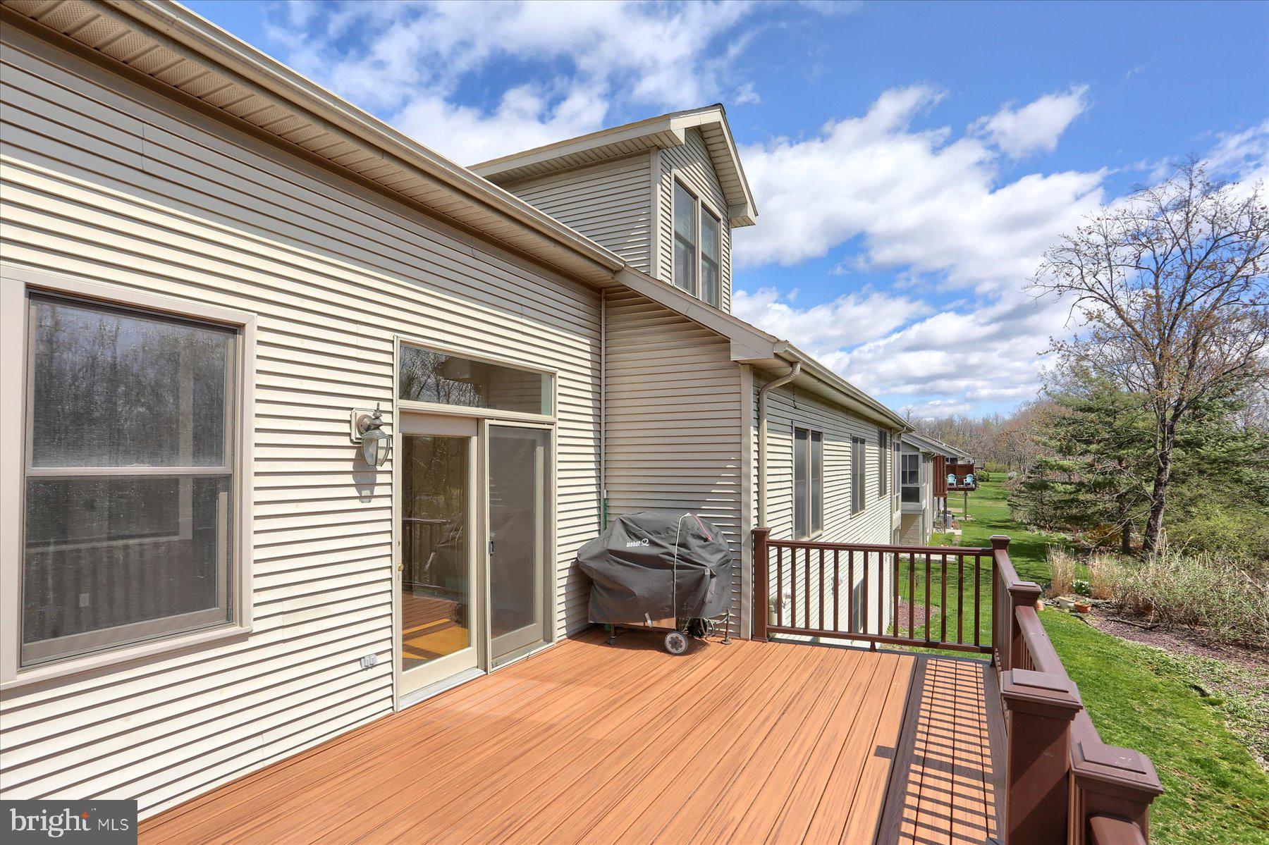 WHISPER WOODS - Residential