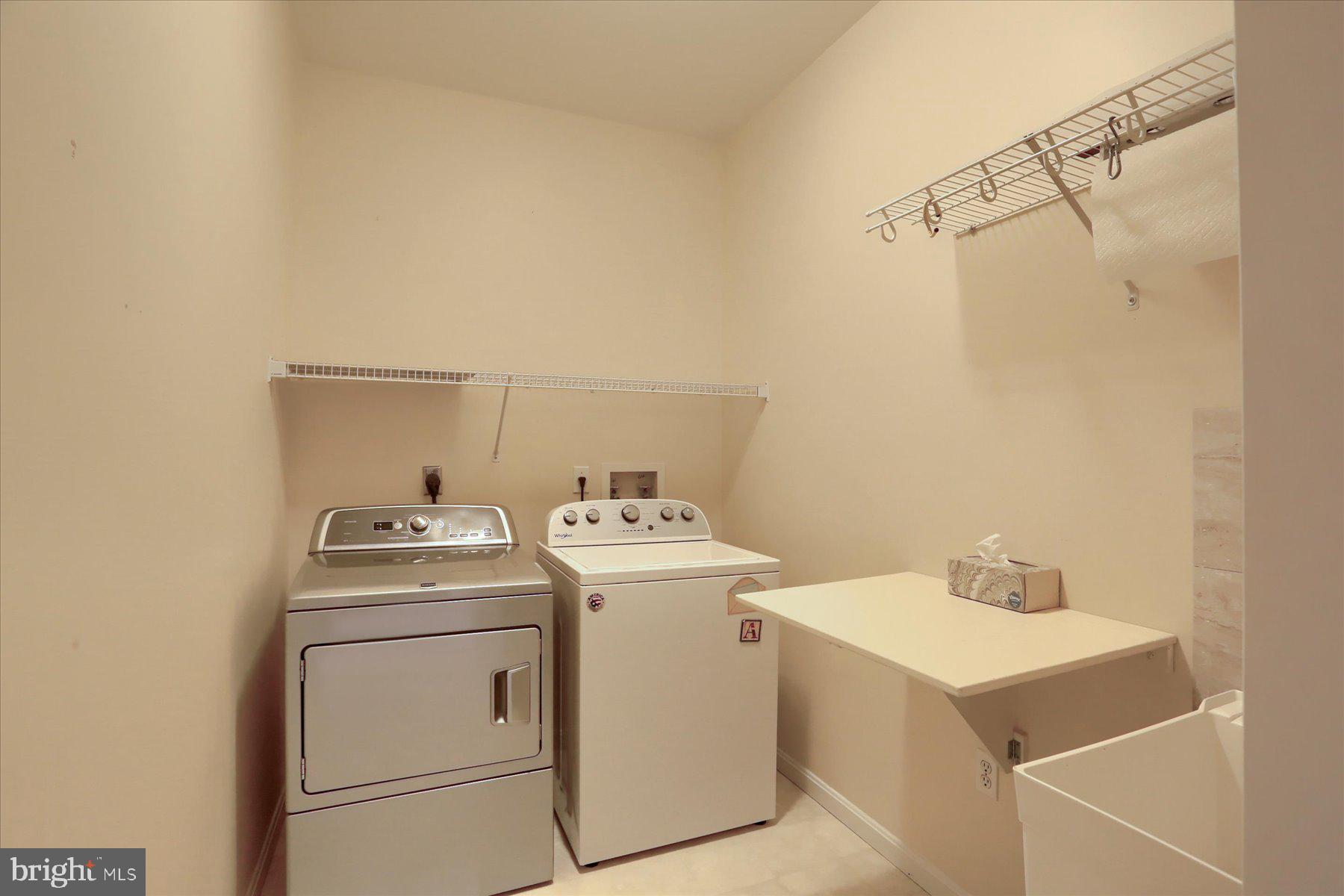 WHISPER WOODS - Residential