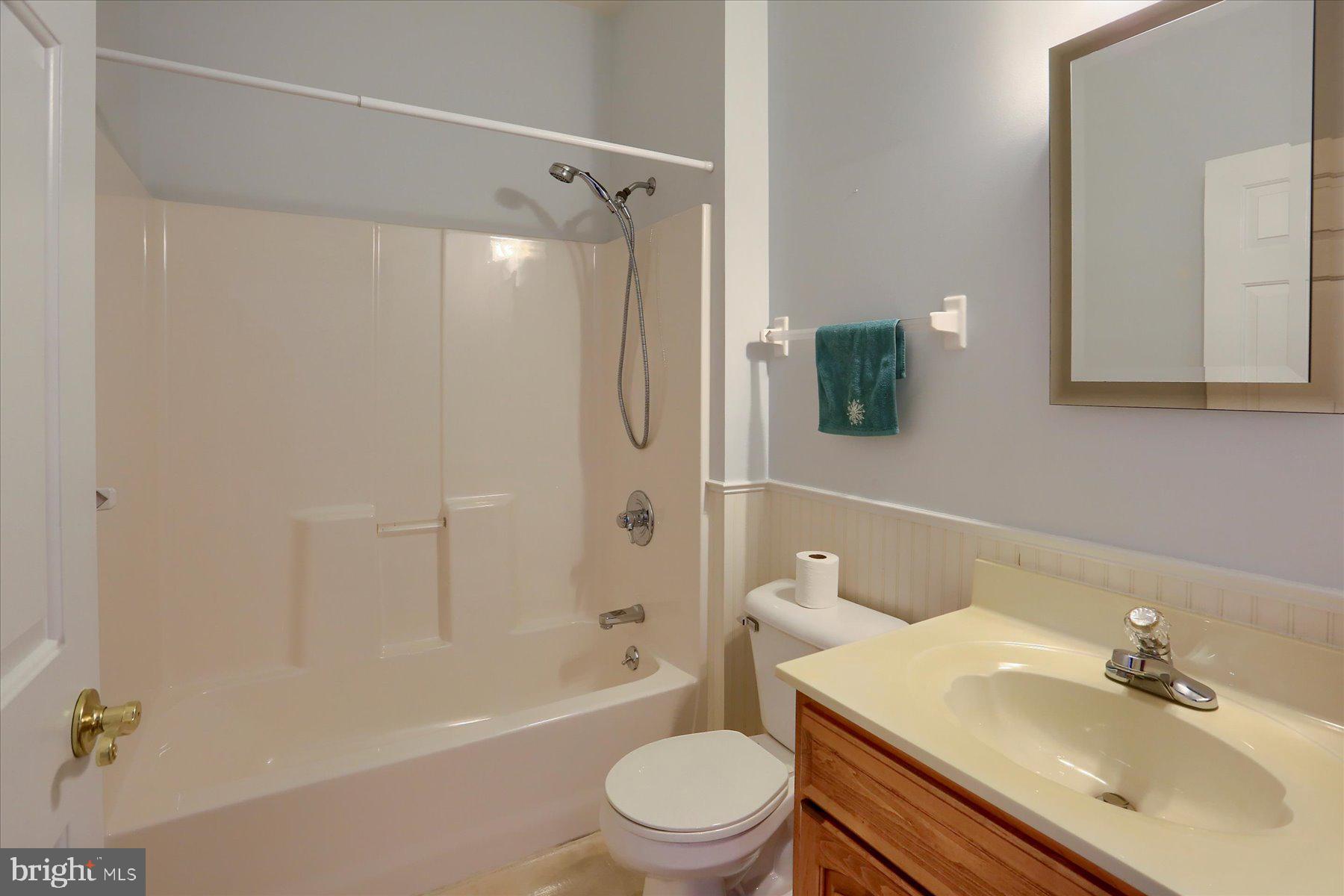 WHISPER WOODS - Residential