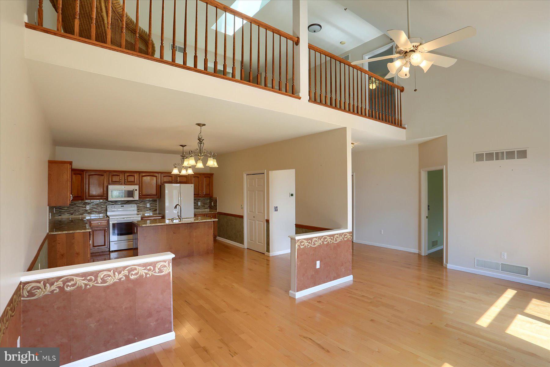 WHISPER WOODS - Residential