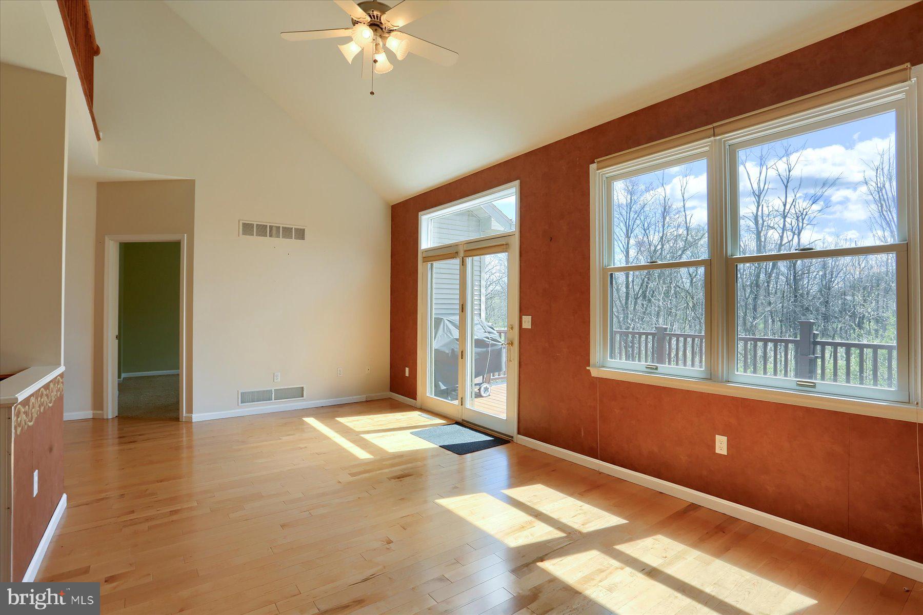 WHISPER WOODS - Residential