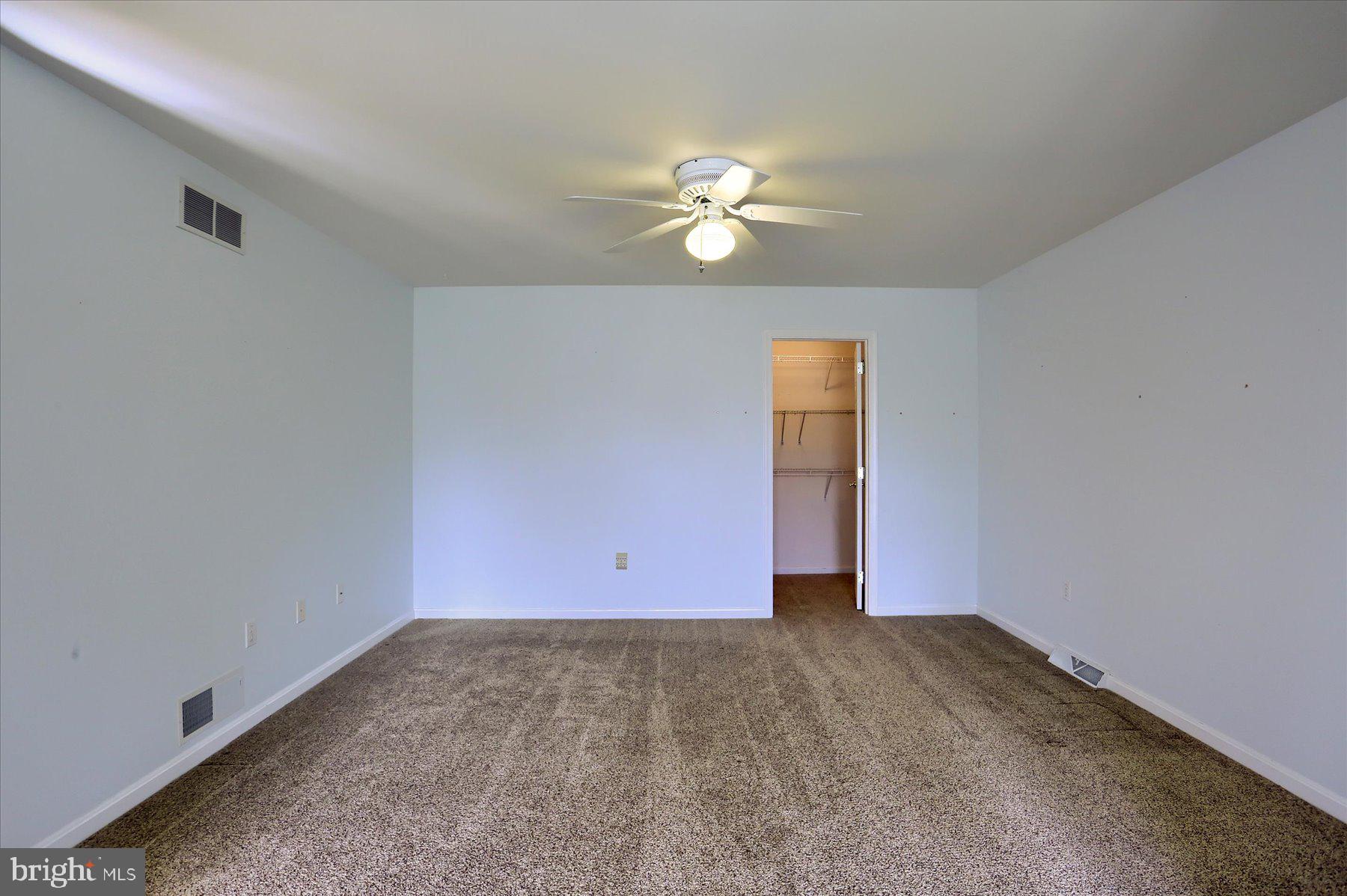 WHISPER WOODS - Residential