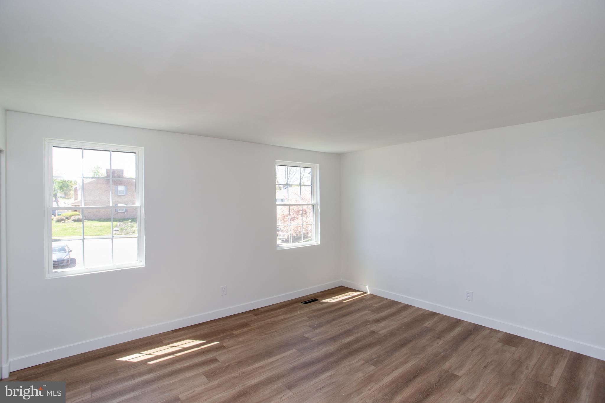 NESHAMINY VALLEY - Residential