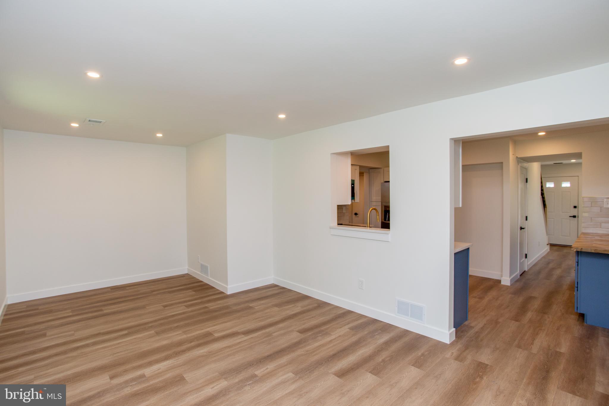 NESHAMINY VALLEY - Residential