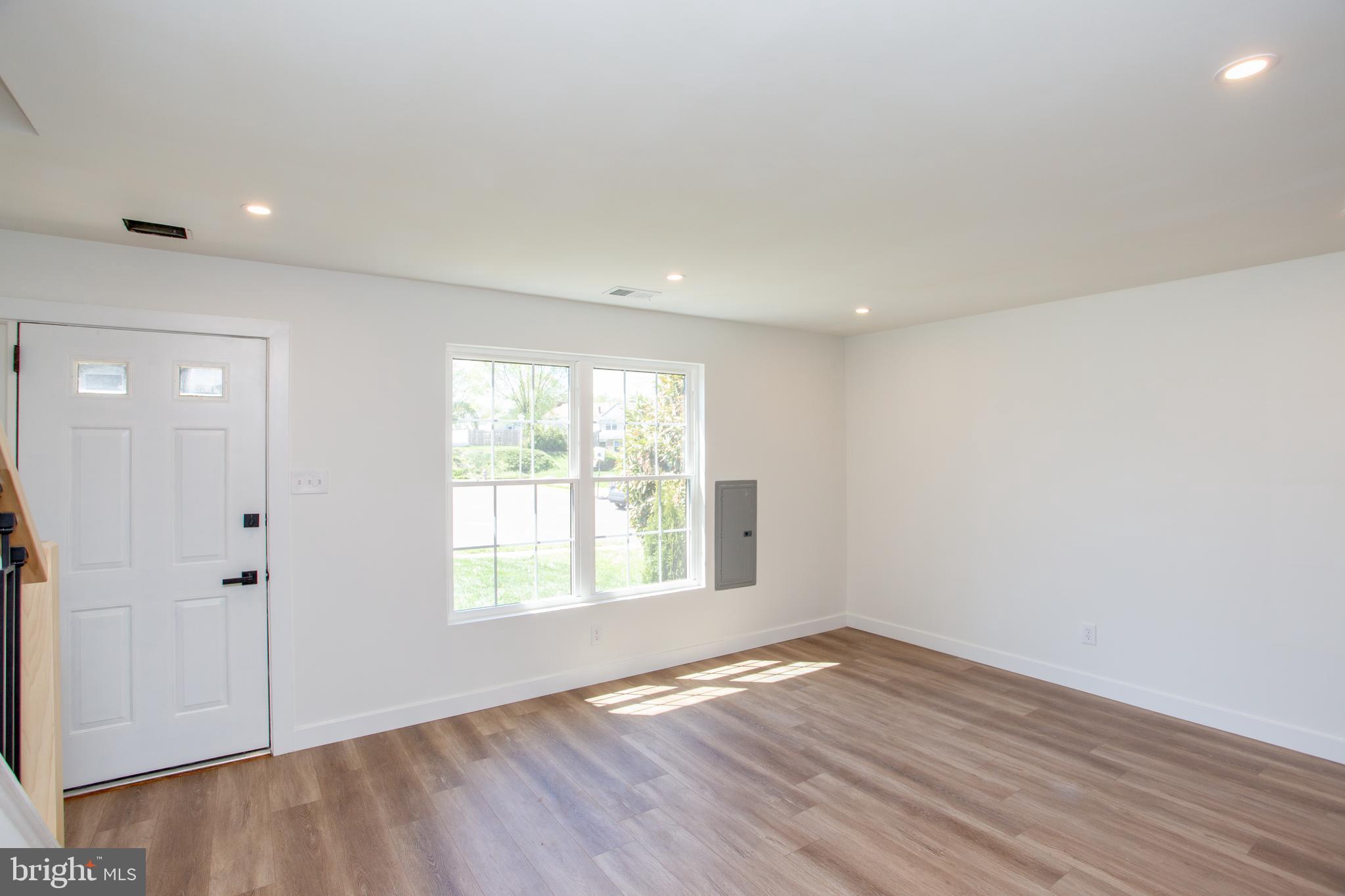 NESHAMINY VALLEY - Residential