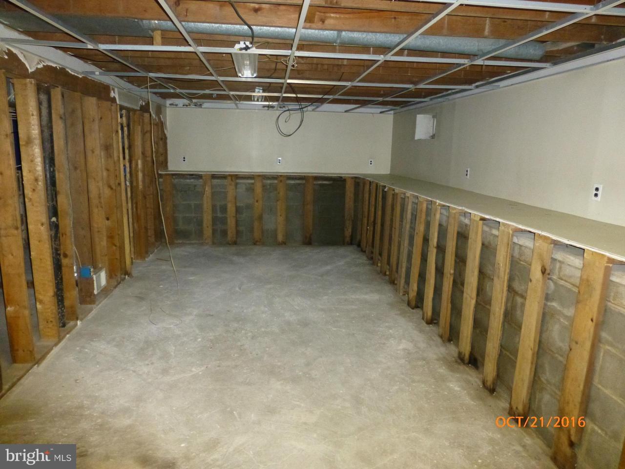 VENICE ON THE BAY - Residential