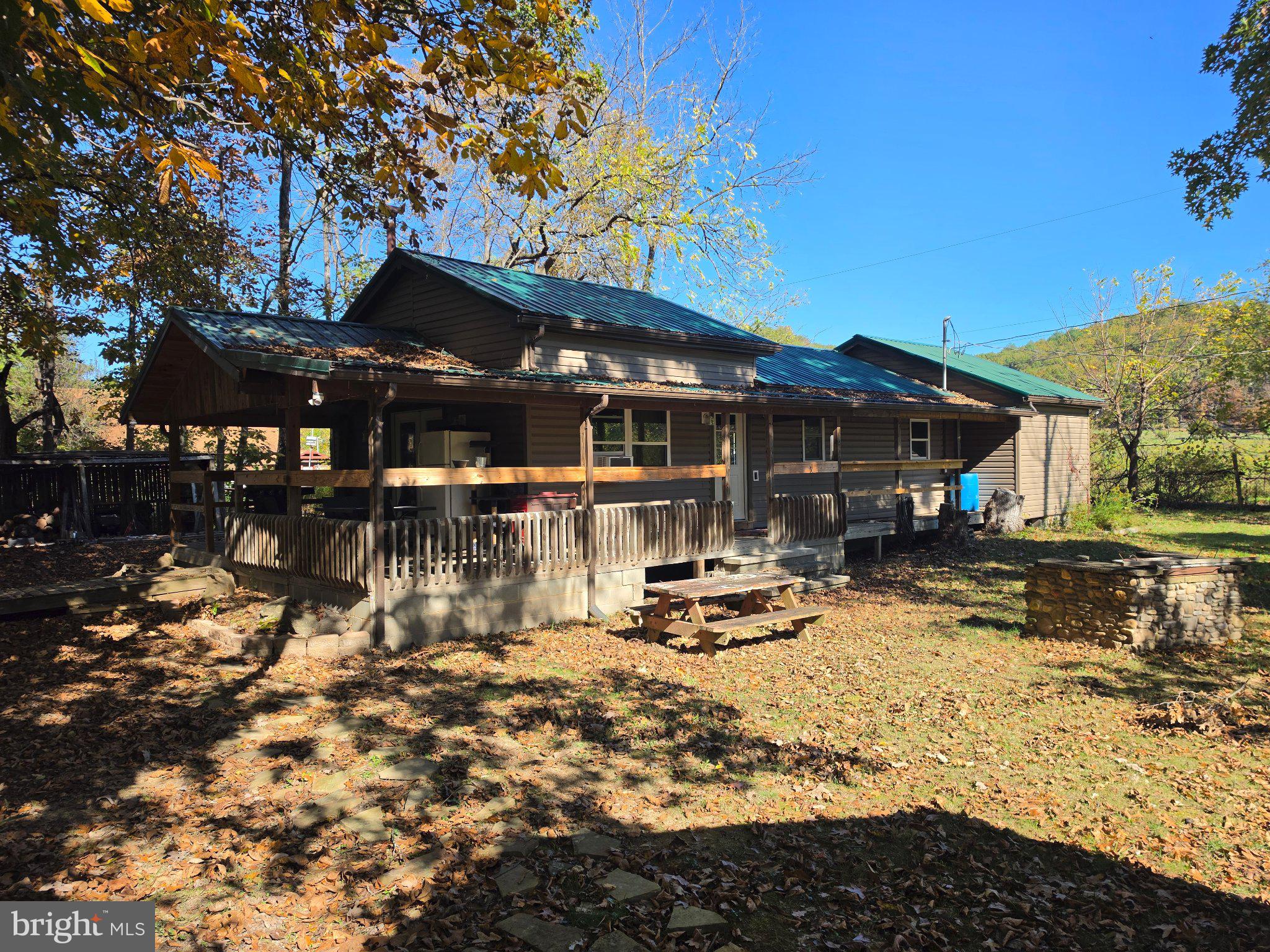 262 SHILLINGBURG LANE