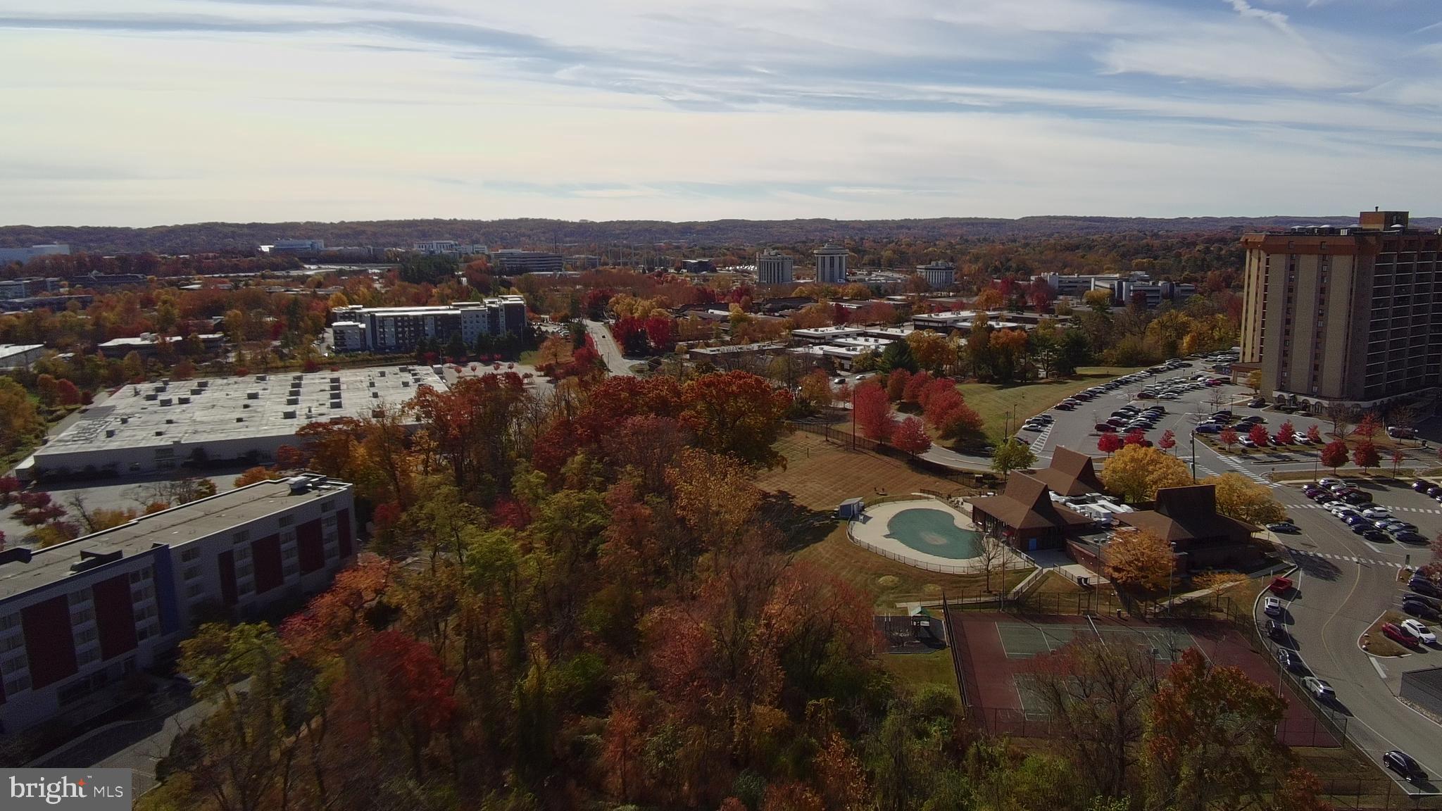 VALLEY FORGE TOWER - Residential