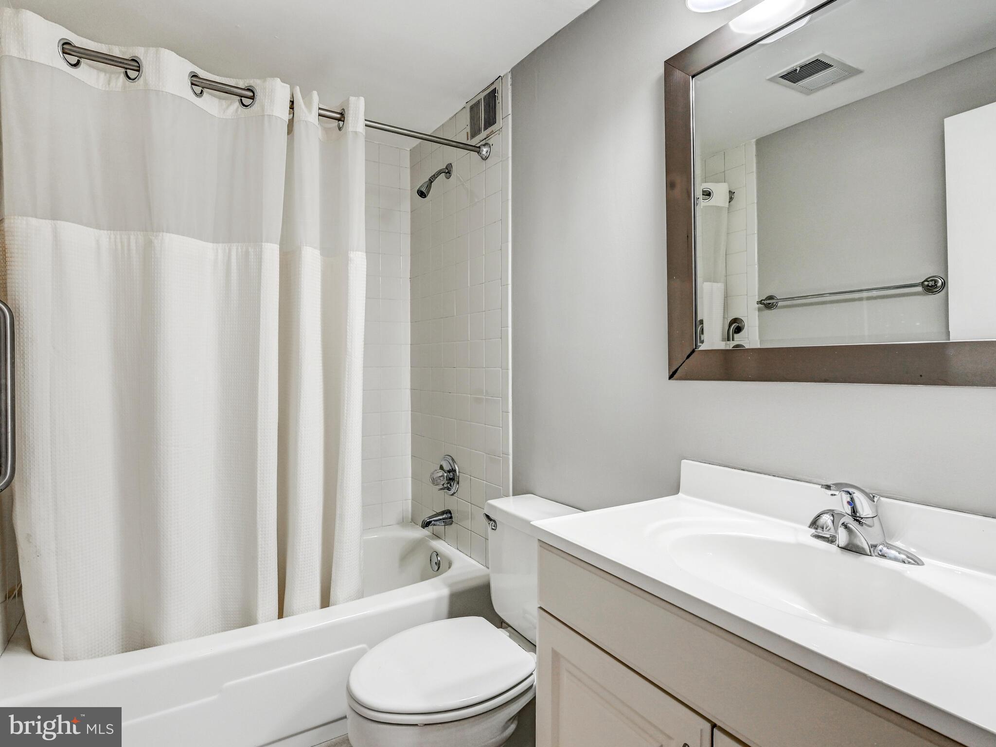 PARK HEIGHTS - Residential