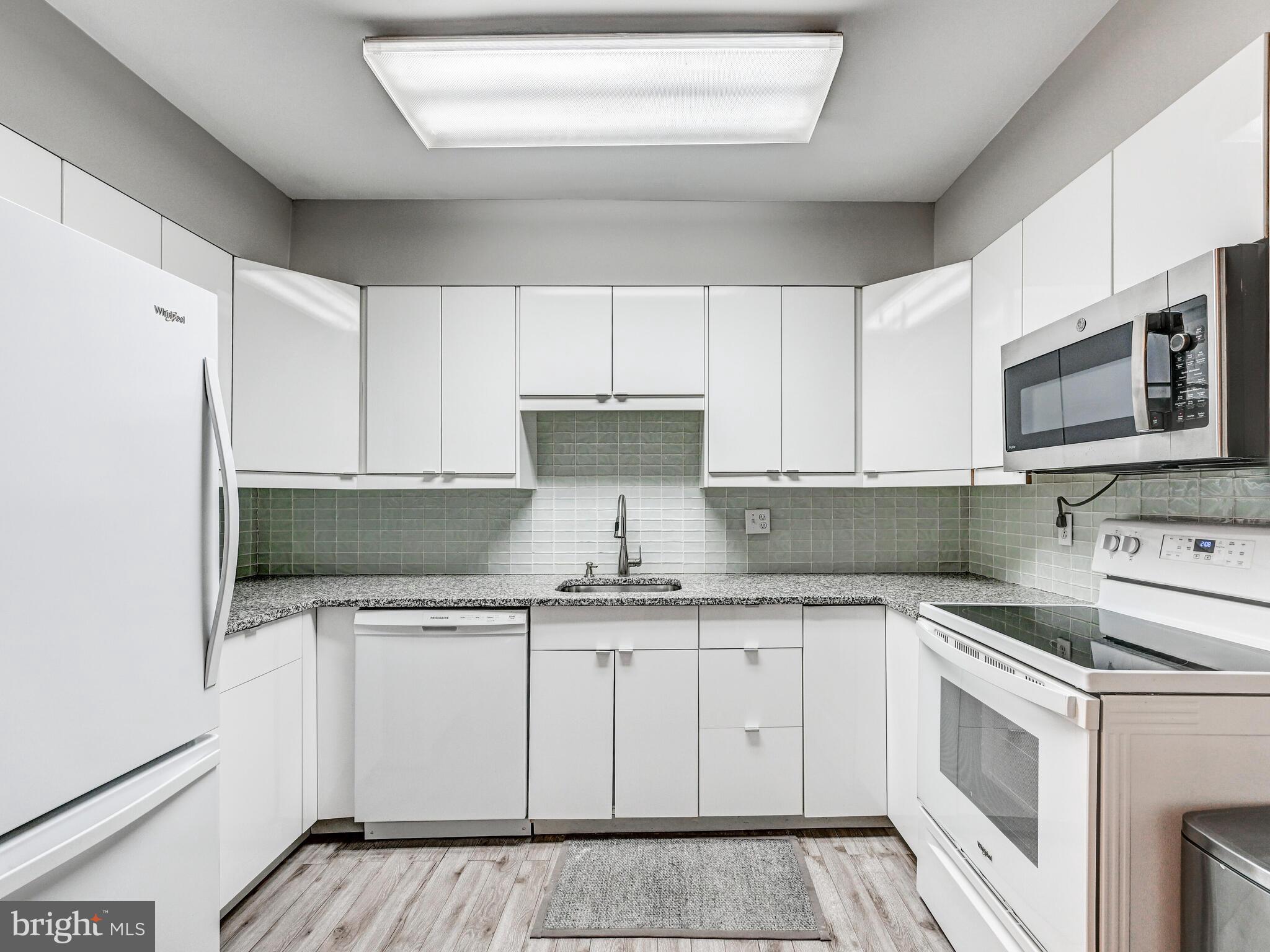 PARK HEIGHTS - Residential