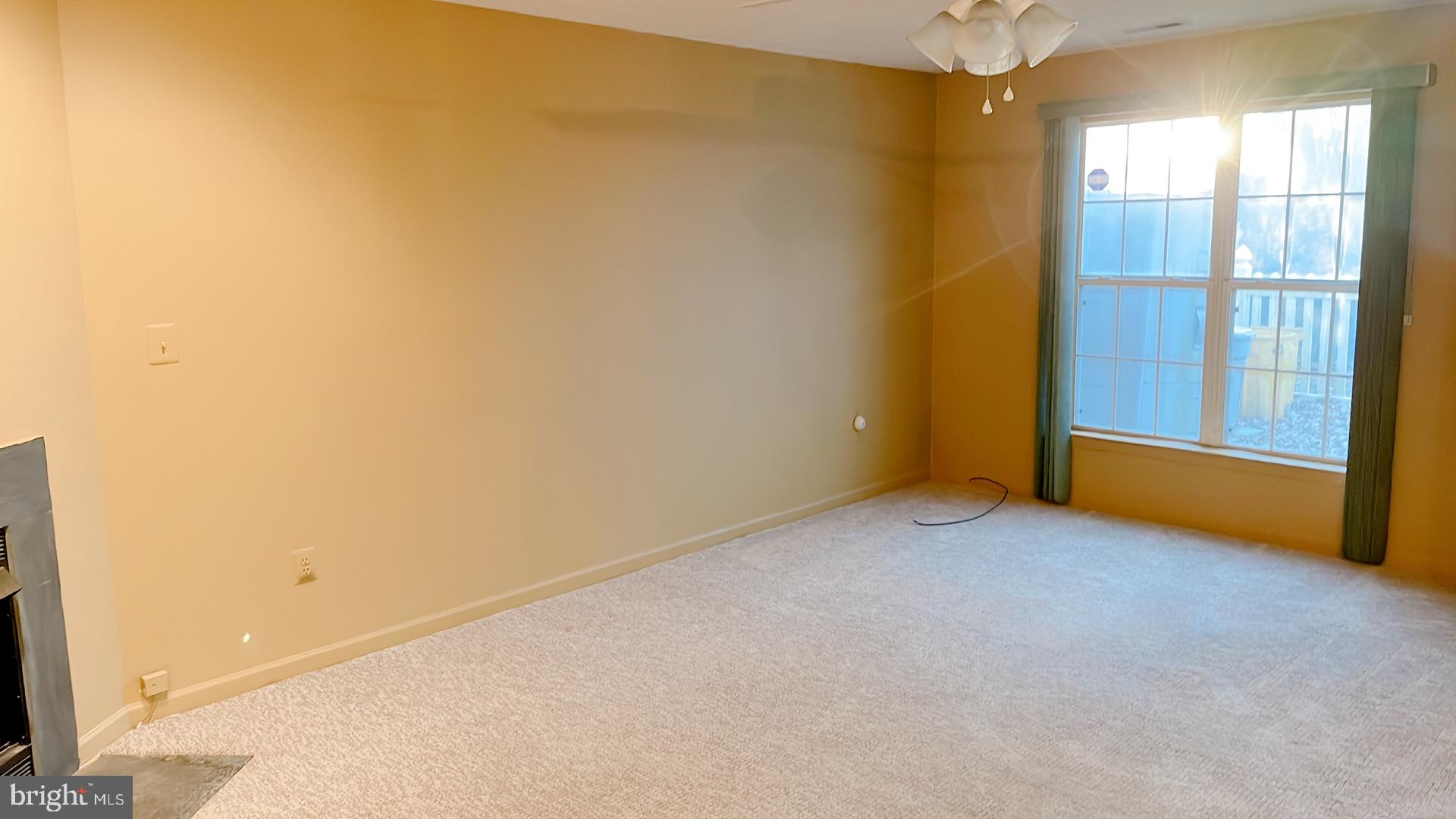 QUAIL RUN SOUTH - Residential