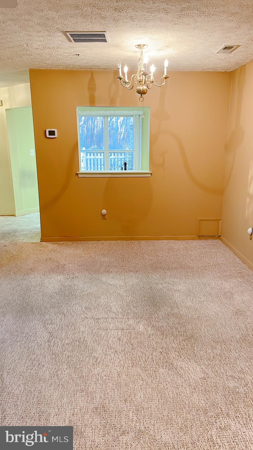 QUAIL RUN SOUTH - Residential