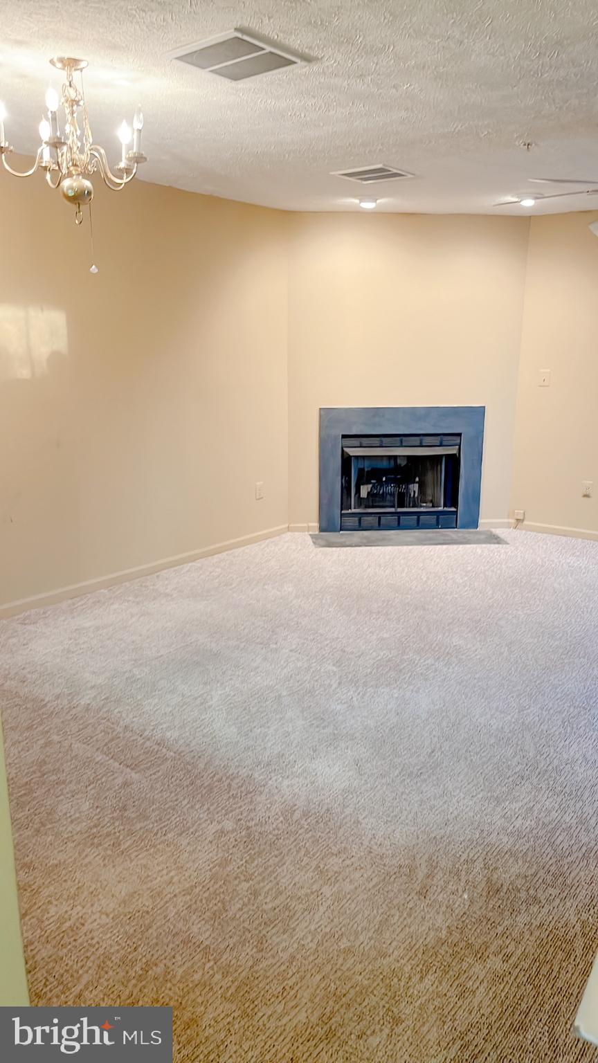 QUAIL RUN SOUTH - Residential