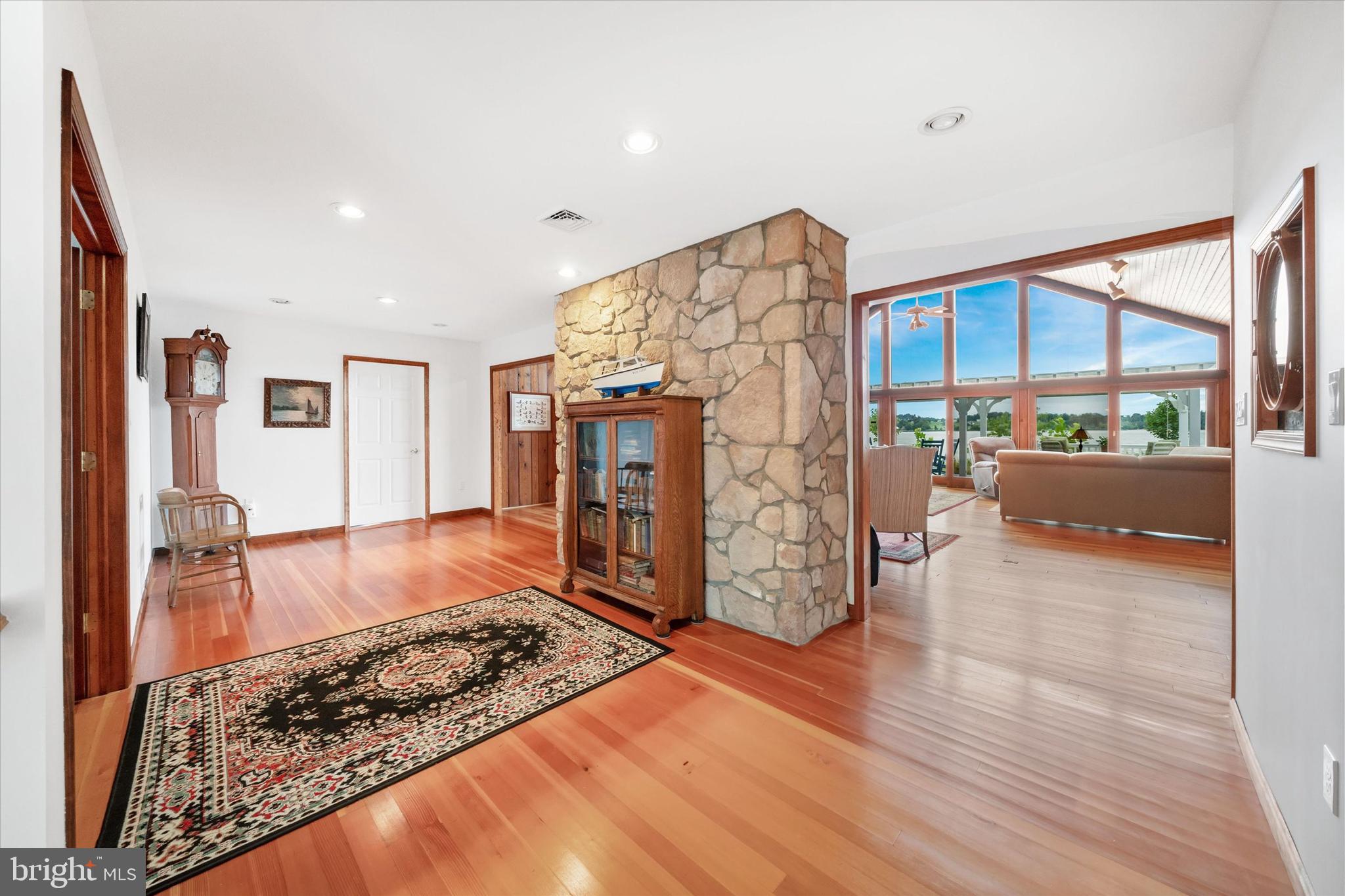 DEER RUN - Residential