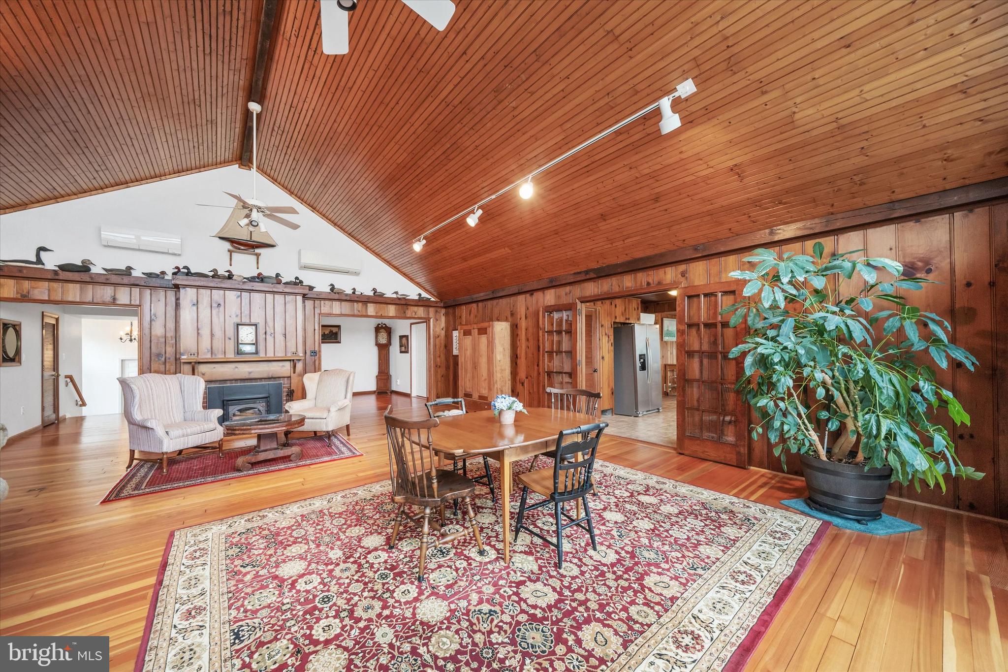 DEER RUN - Residential