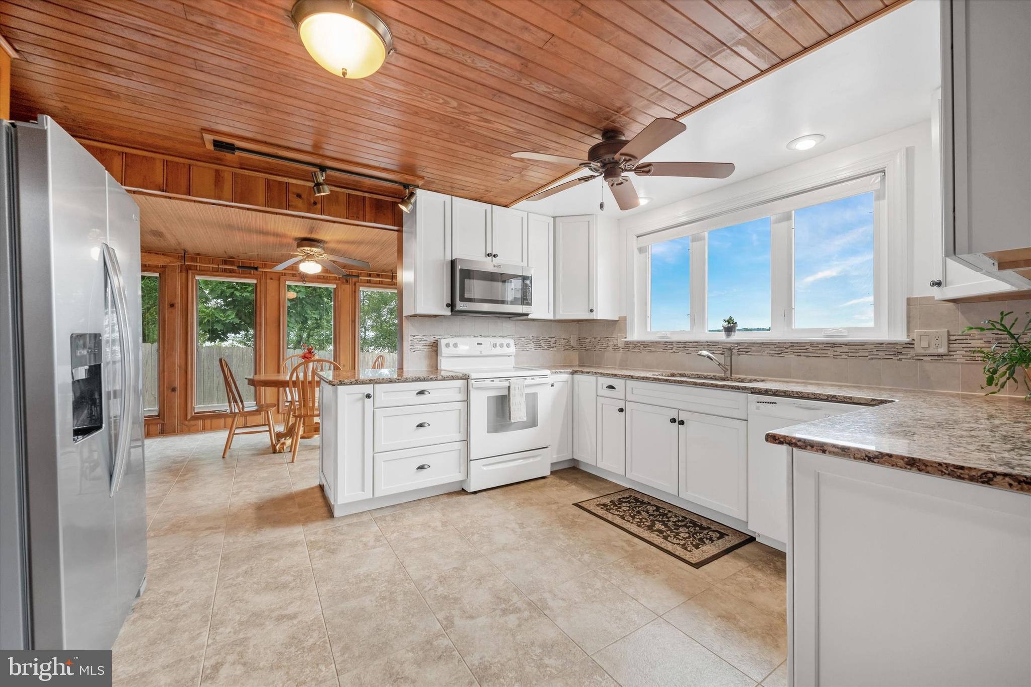 DEER RUN - Residential