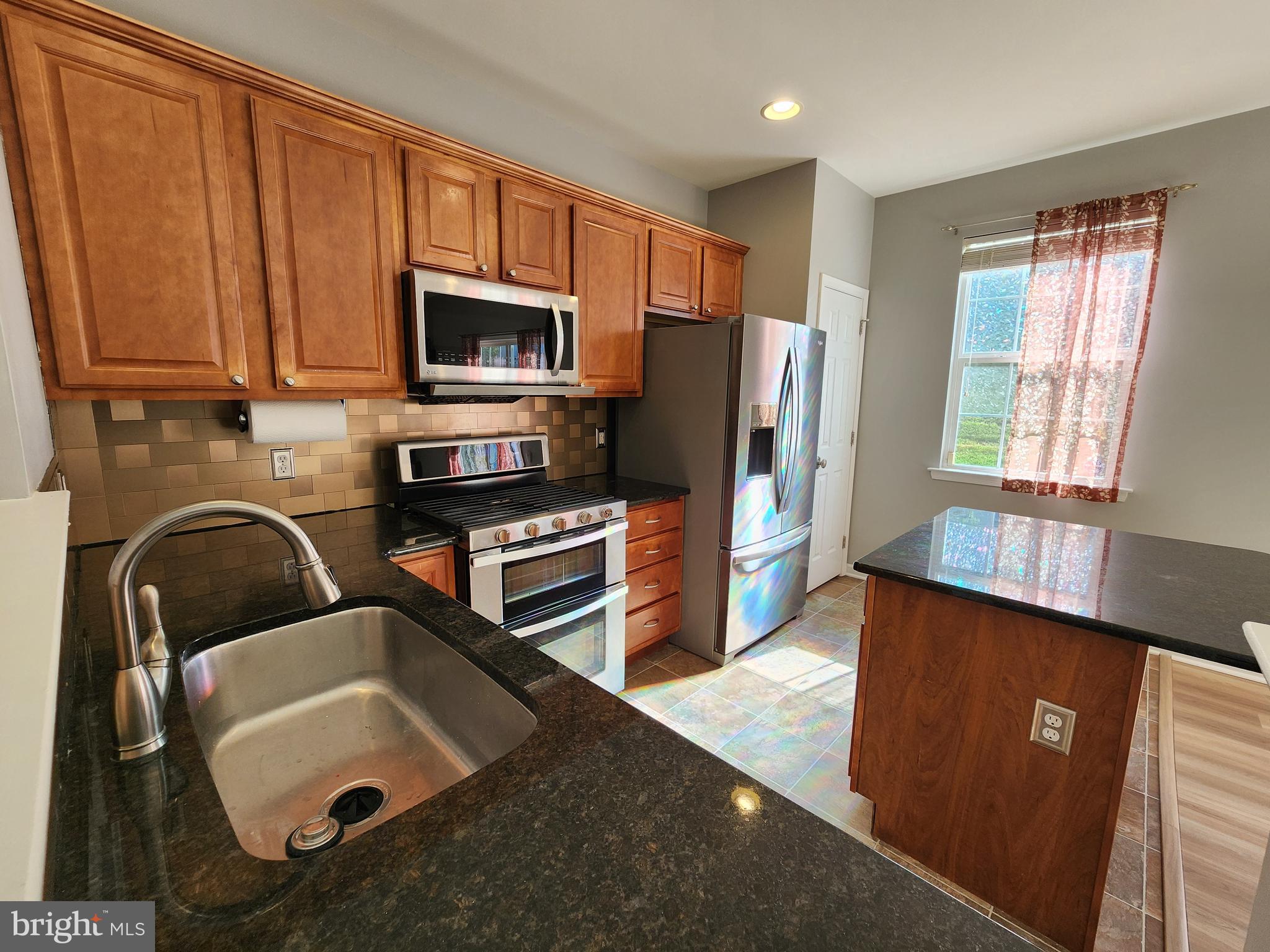 MEWS AT BAILEY STATION - Residential Lease