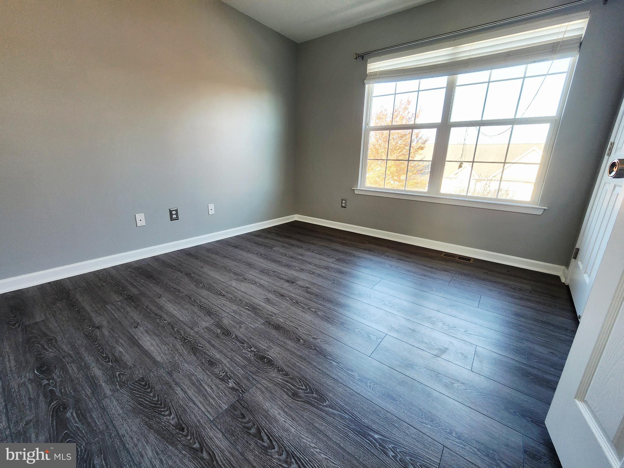 MEWS AT BAILEY STATION - Residential Lease