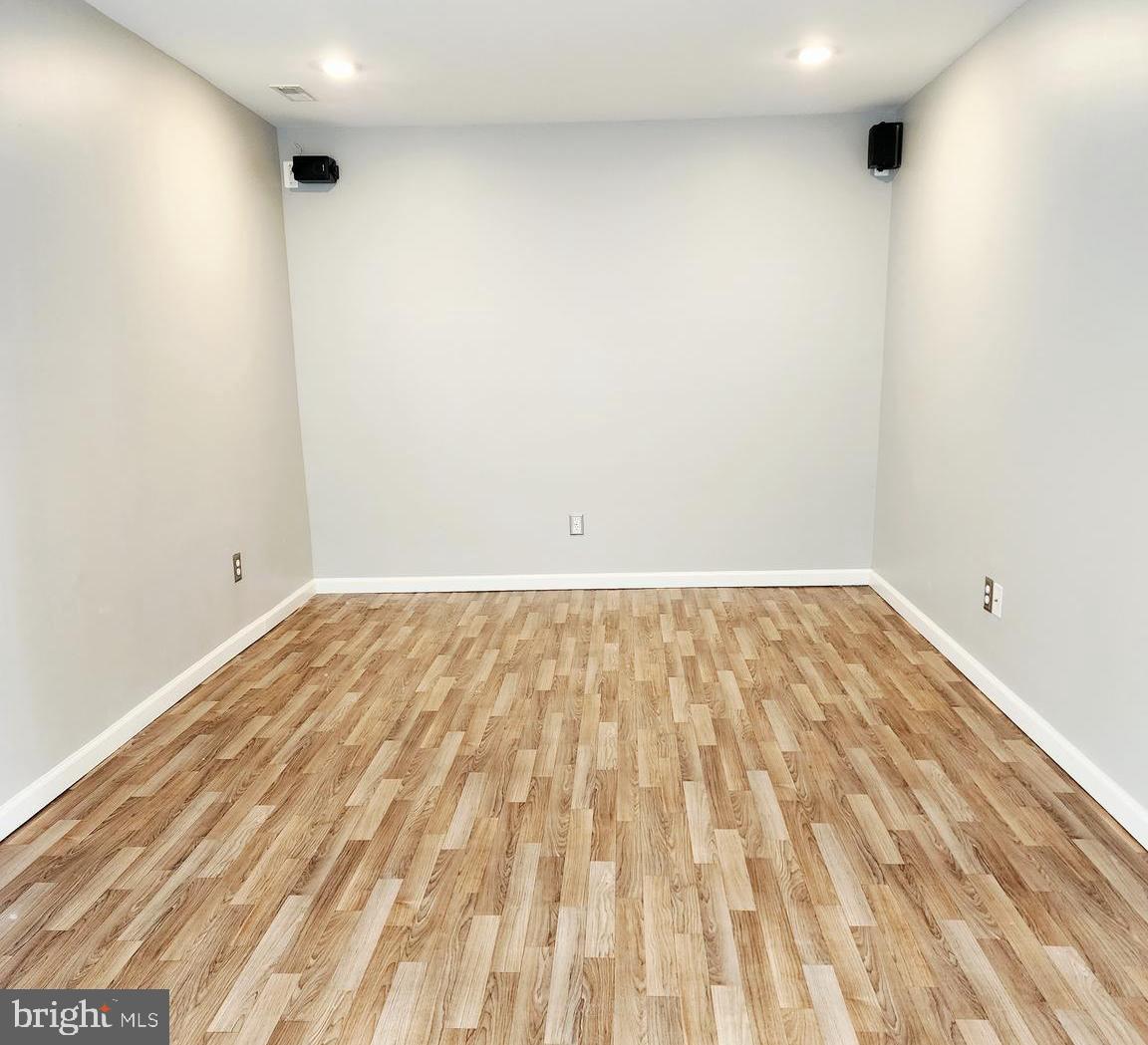 MEWS AT BAILEY STATION - Residential Lease