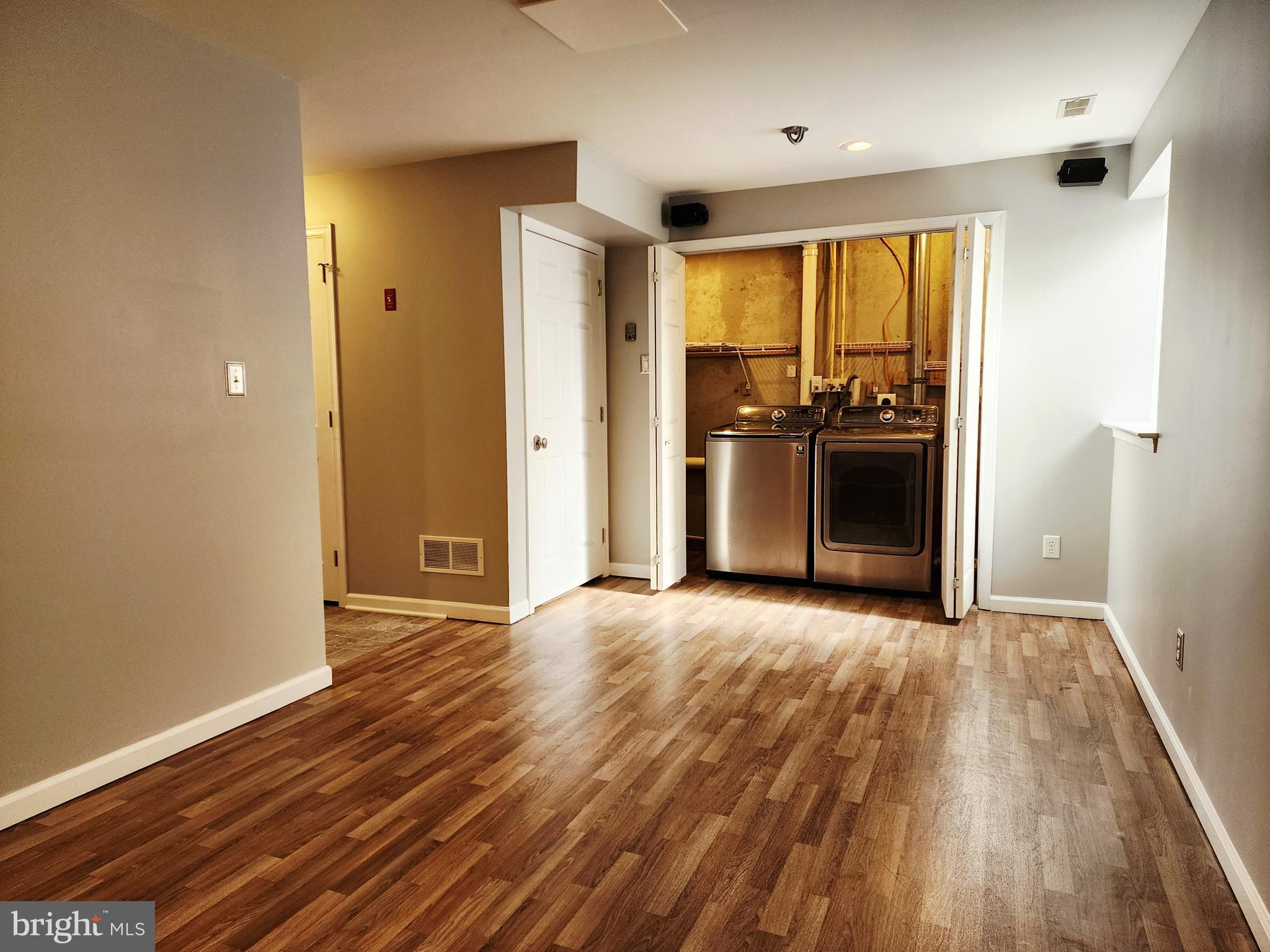 MEWS AT BAILEY STATION - Residential Lease