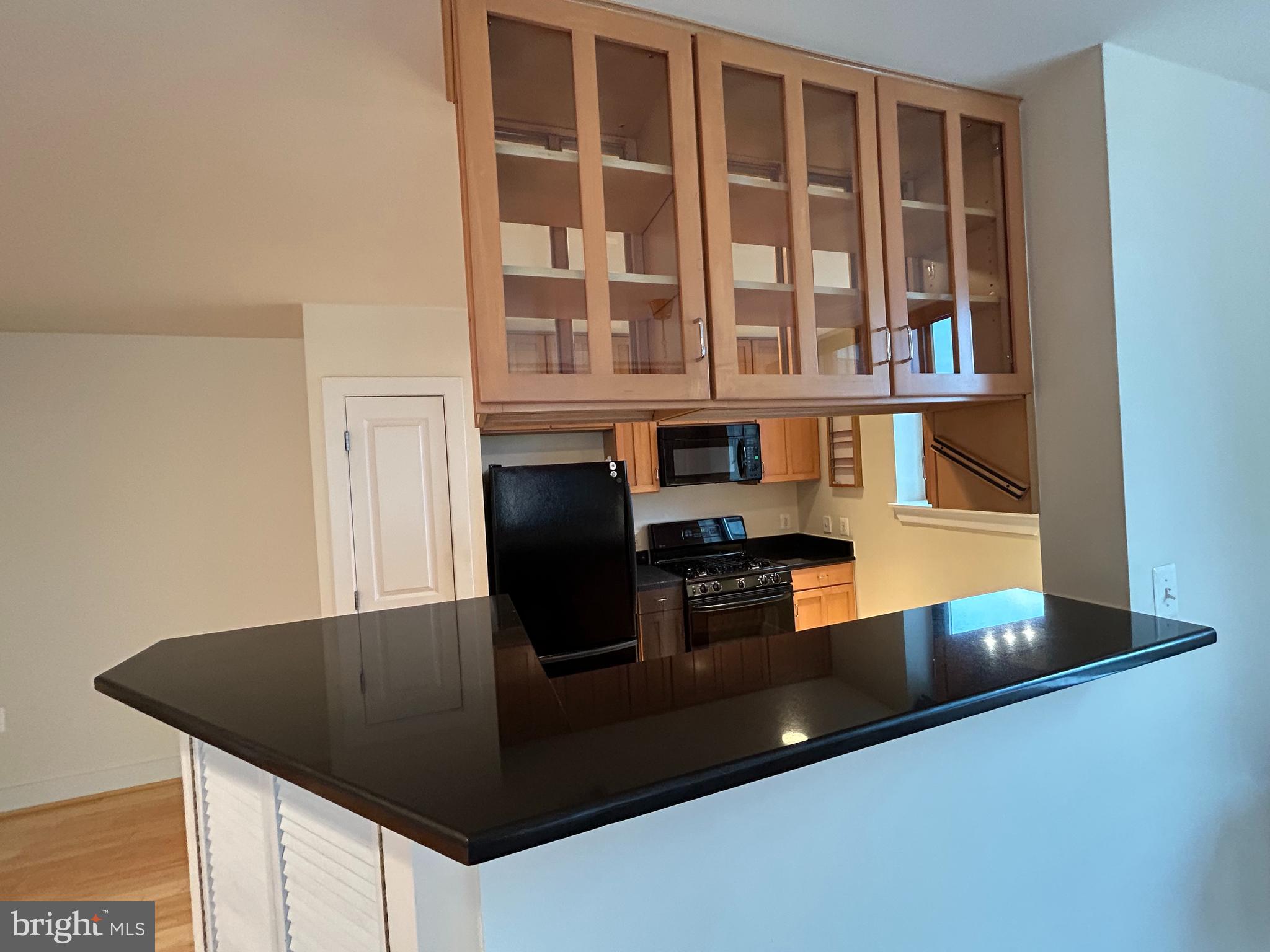 THE HARTFORD - Residential Lease