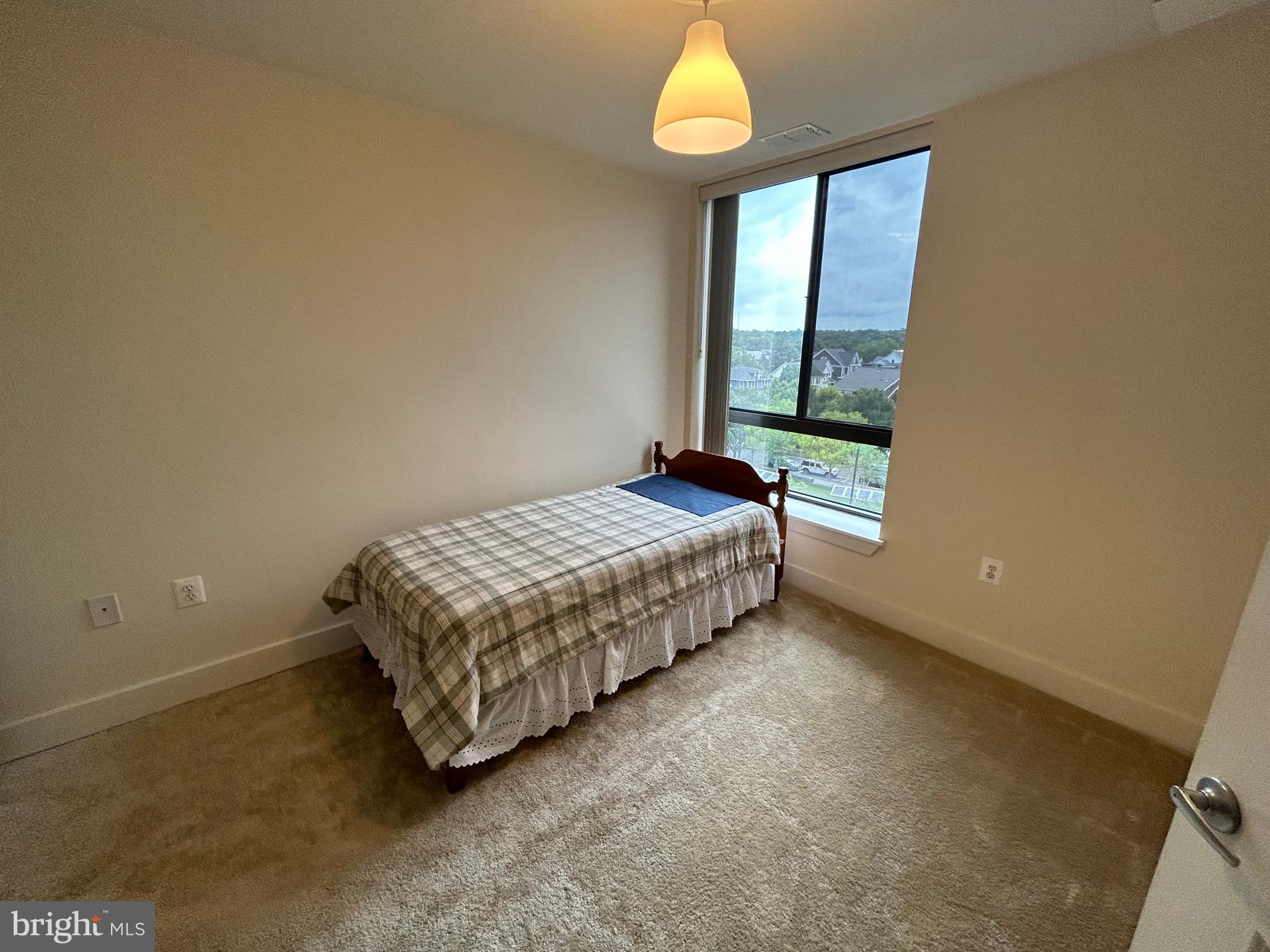 THE HARTFORD - Residential Lease