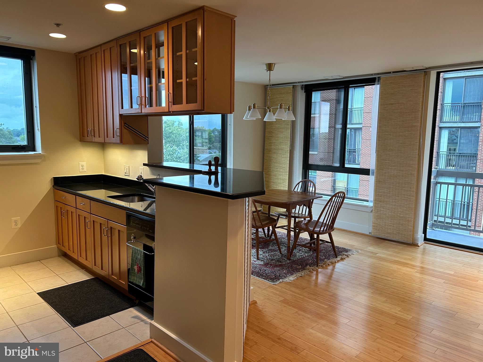 THE HARTFORD - Residential Lease