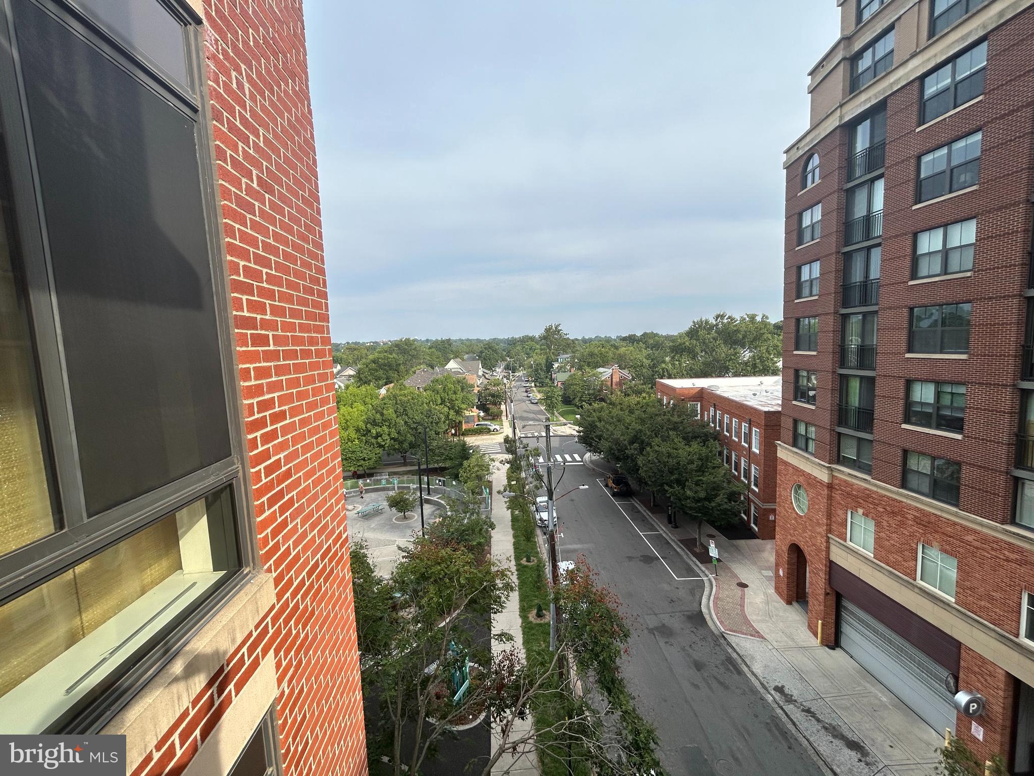 THE HARTFORD - Residential Lease