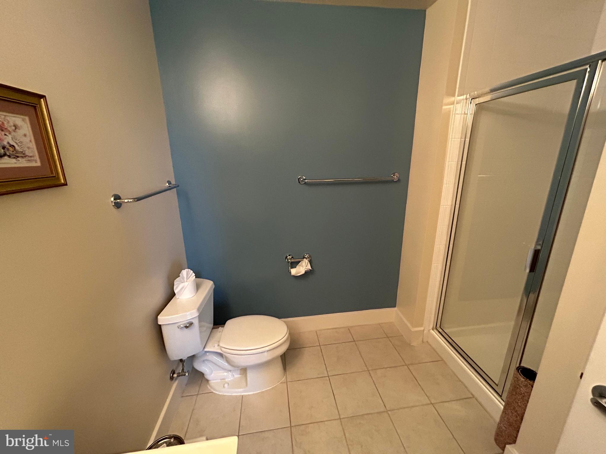 THE HARTFORD - Residential Lease