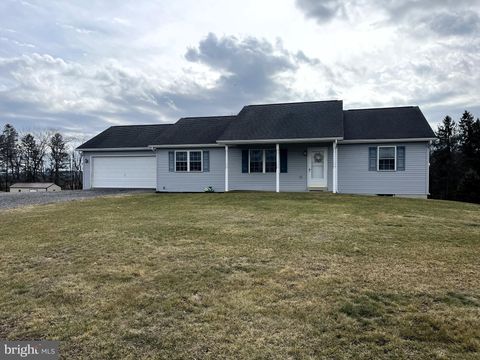 Homes For Sale - 814 Cemetary Road<br/> Juniata County, THOMPSONTOWN, PA 17094