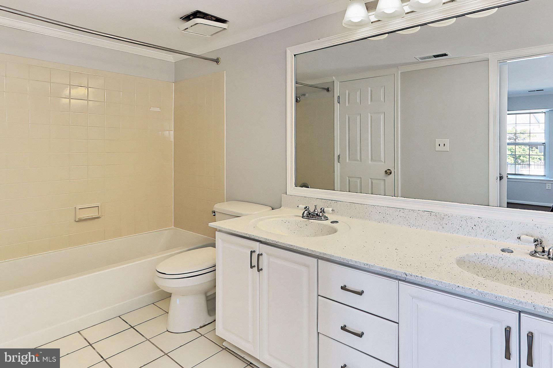 WATERS EDGE - Residential Lease