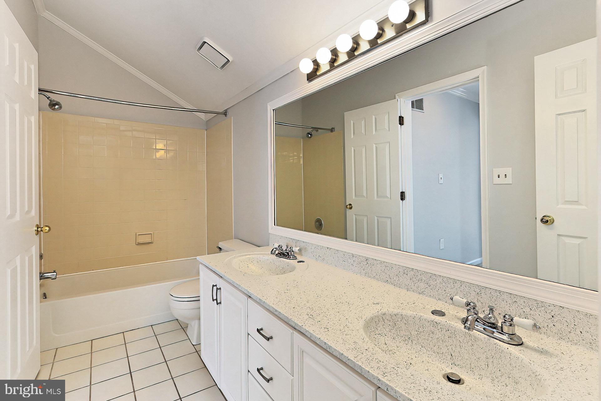 WATERS EDGE - Residential Lease