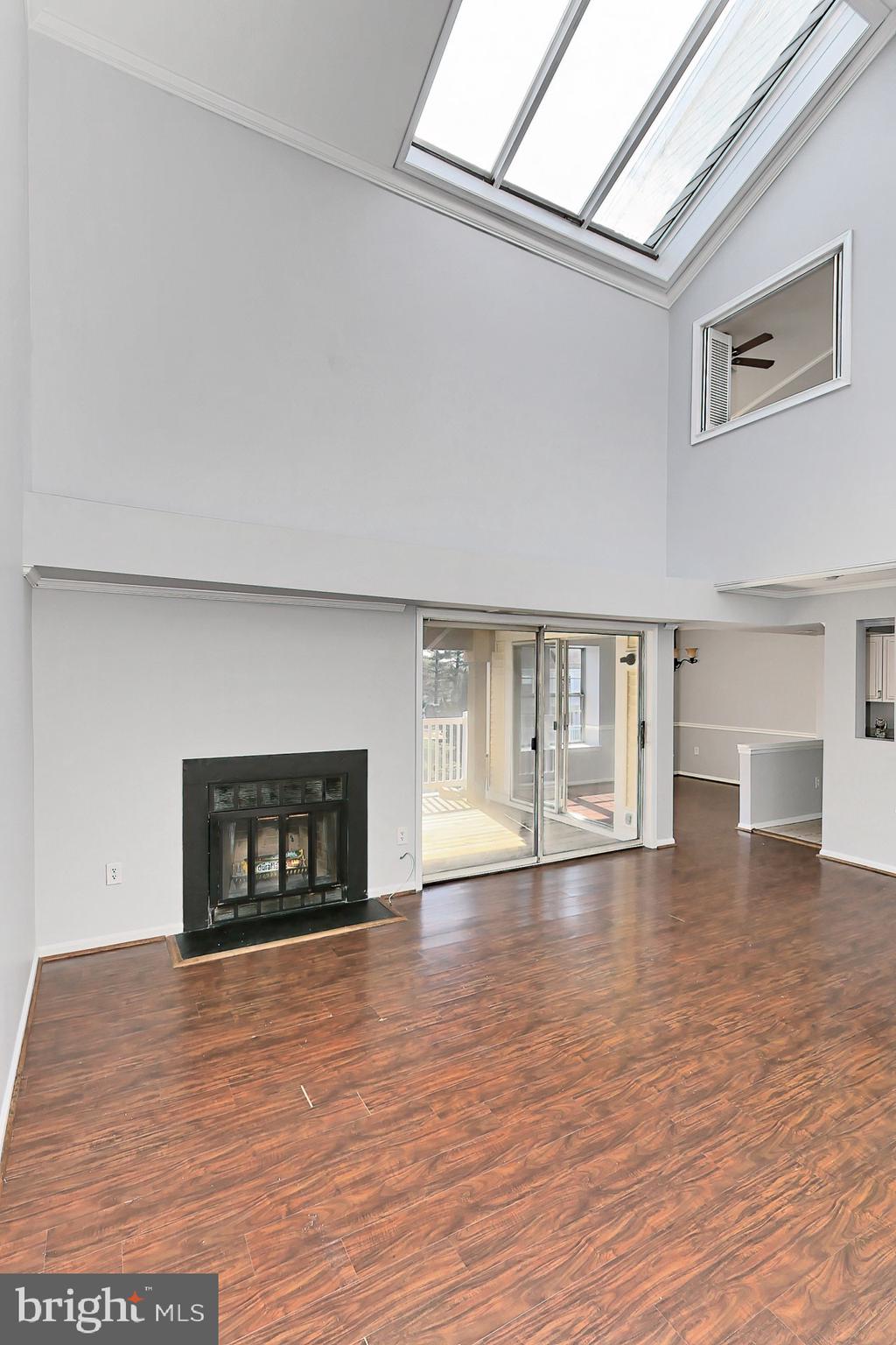 WATERS EDGE - Residential Lease