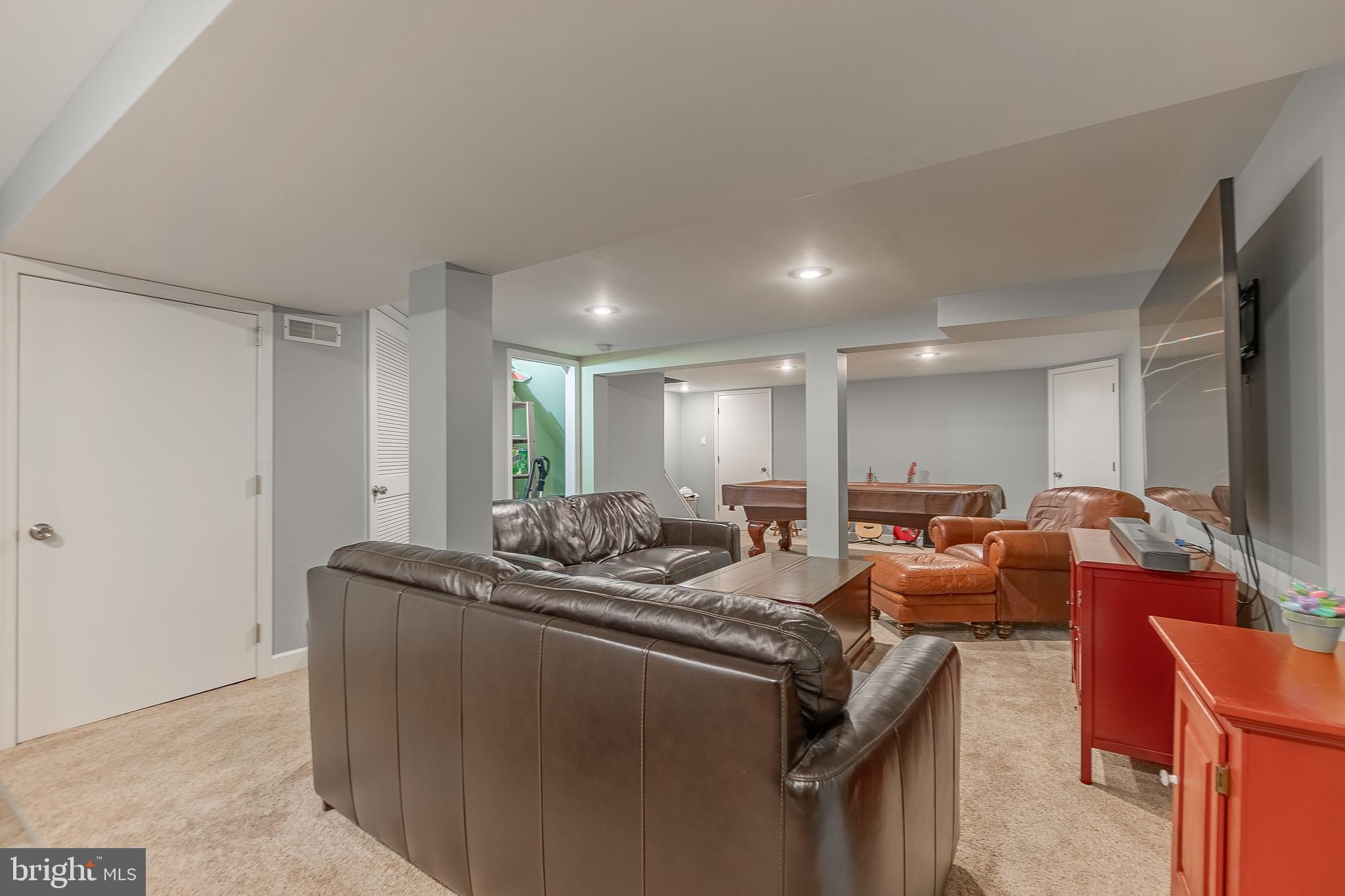 INDIAN SPRINGS - Residential