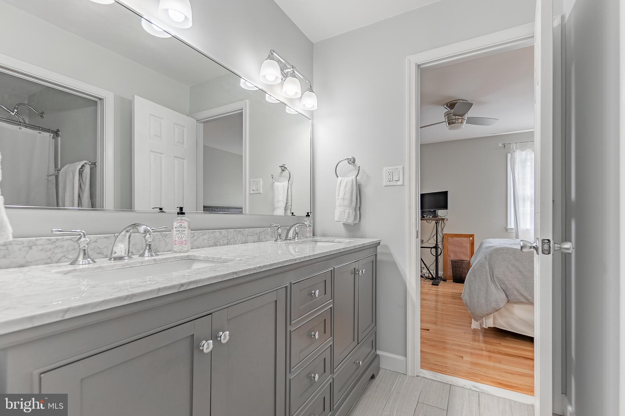 INDIAN SPRINGS - Residential