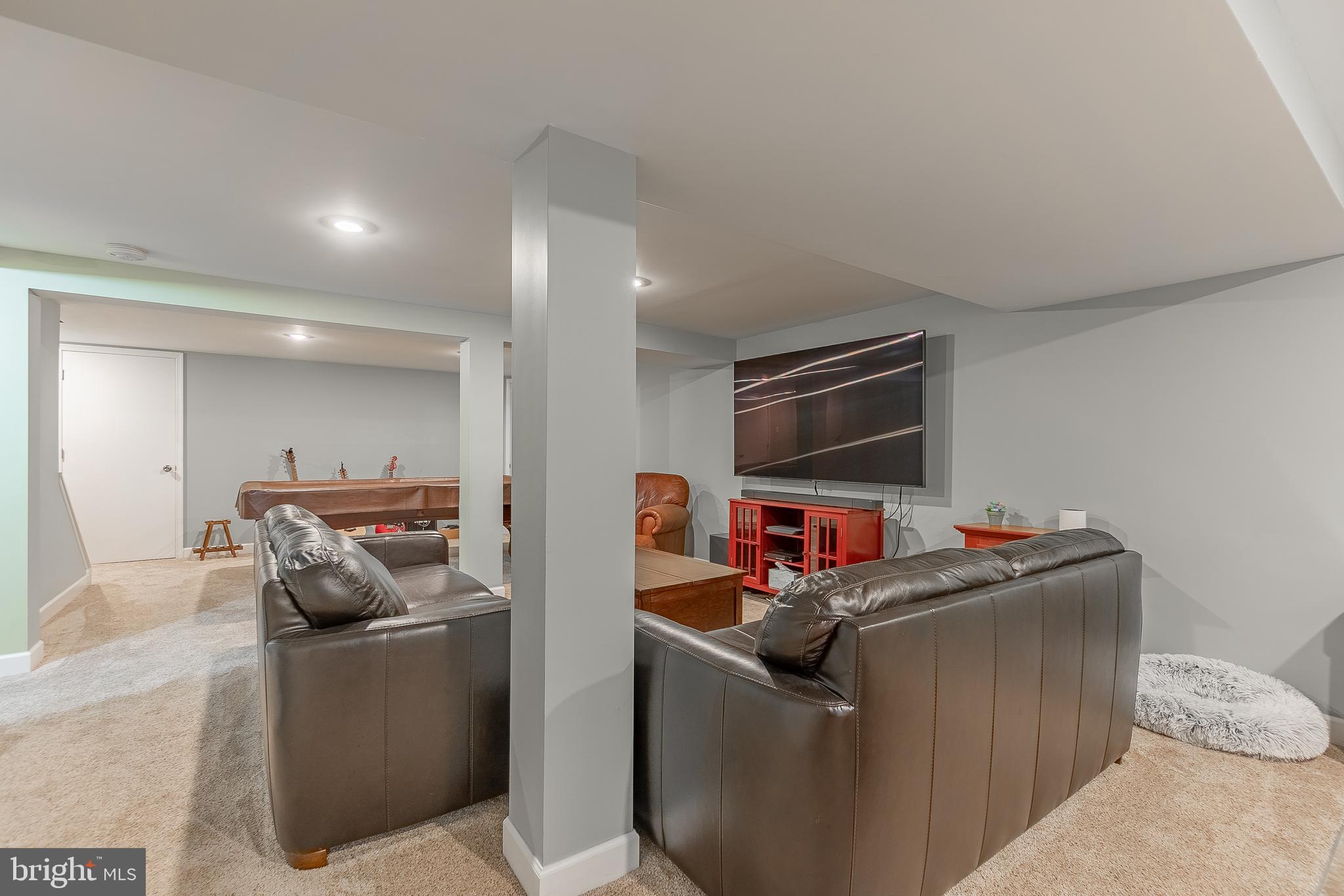 INDIAN SPRINGS - Residential