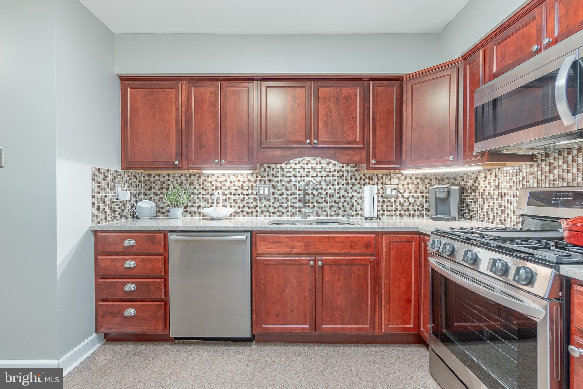 INDIAN SPRINGS - Residential