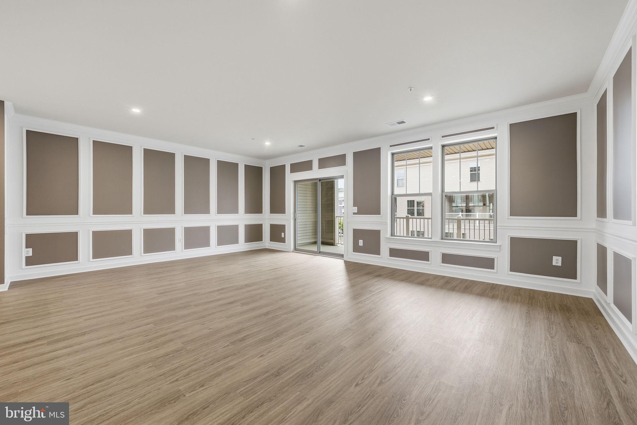 1104-B DABNEY DRIVE
