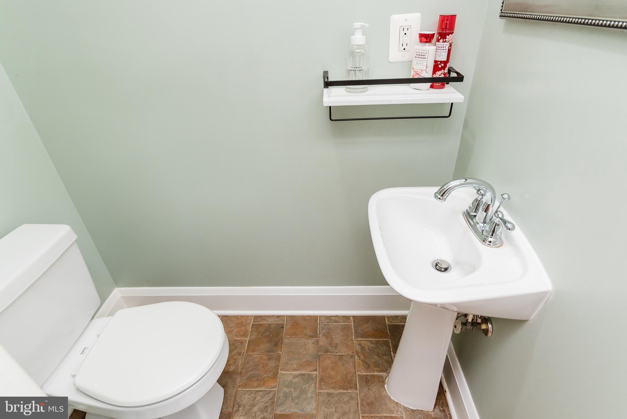 ROCKDALE - Residential